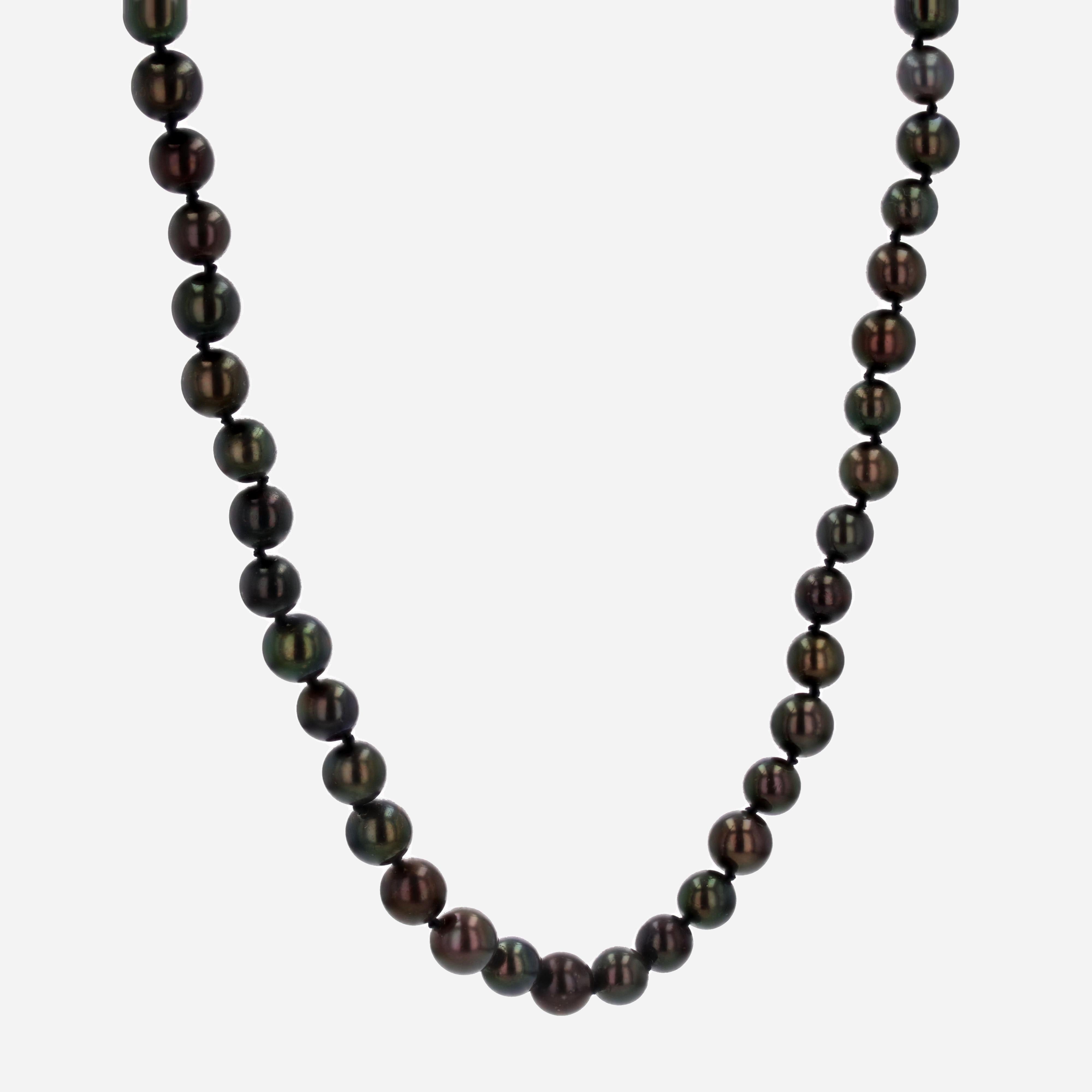 Perlina Collana moderna con perle di coltura di Tahiti in vendita