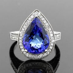 Modern Tanzanite and Diamond Ring Circa 2000s