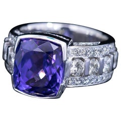 Modern Tanzanite & Diamond Statement Ring Circa 2000s
