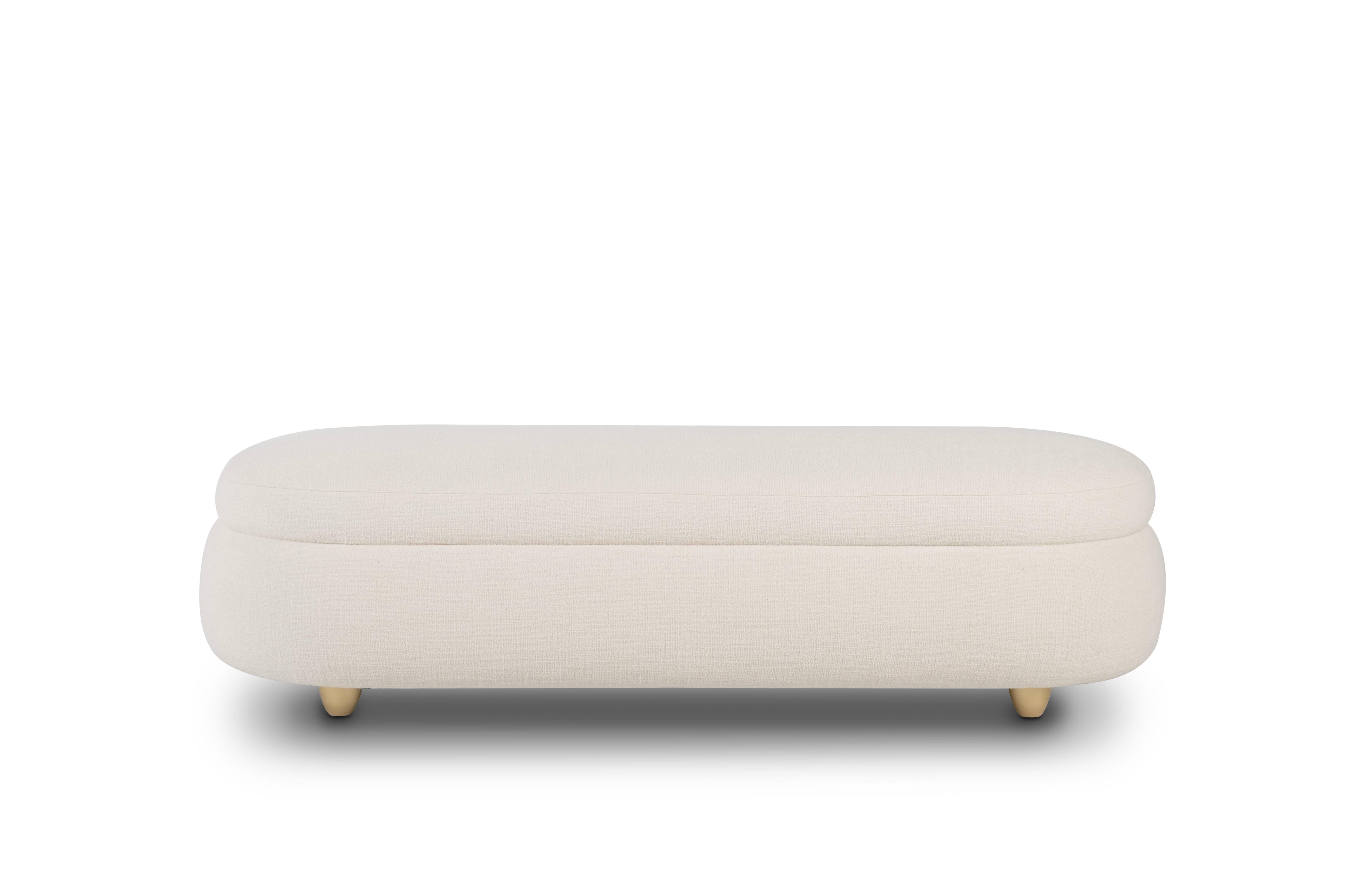 Sgabello da letto Taranaki, collezione contemporanea, realizzato a mano in Portogallo - Europa da Greenapple.

Il complemento perfetto per la tua camera da letto. Lo sgabello da letto Taranaki offre semplicità e comfort per i momenti di relax, senza