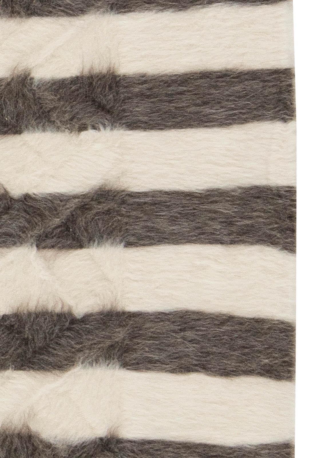 Modern Taurus Collection Striped White, Gray, Goat Hair Rug by Doris Leslie Blau In New Condition For Sale In New York, NY