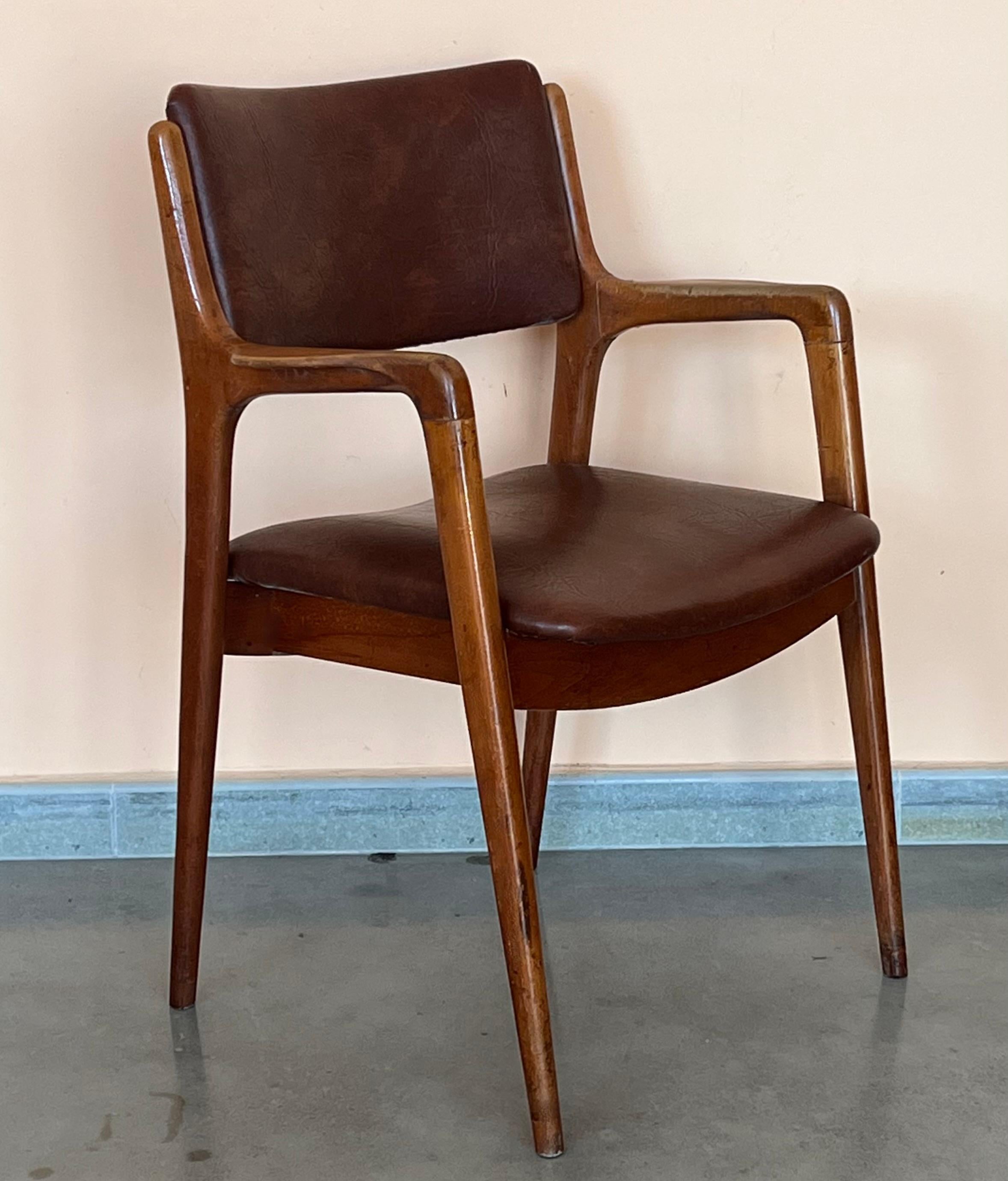 20th Century Modern Teak and Brown leather armchairs in Erik Buch Style For Sale