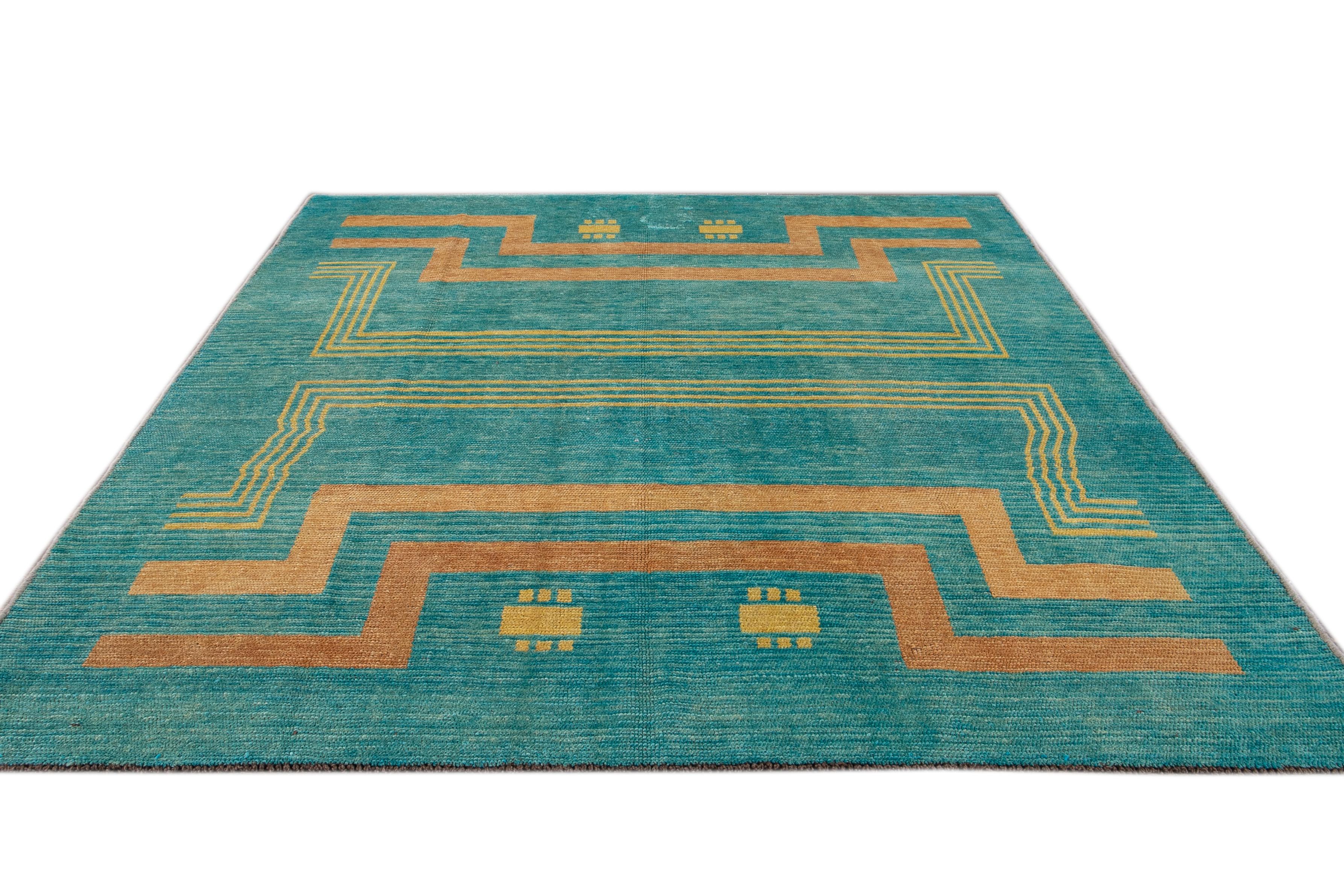 Mid-Century moderno Tappeto di lana quadrato geometrico fatto a mano in stile Deco Teal moderno in vendita