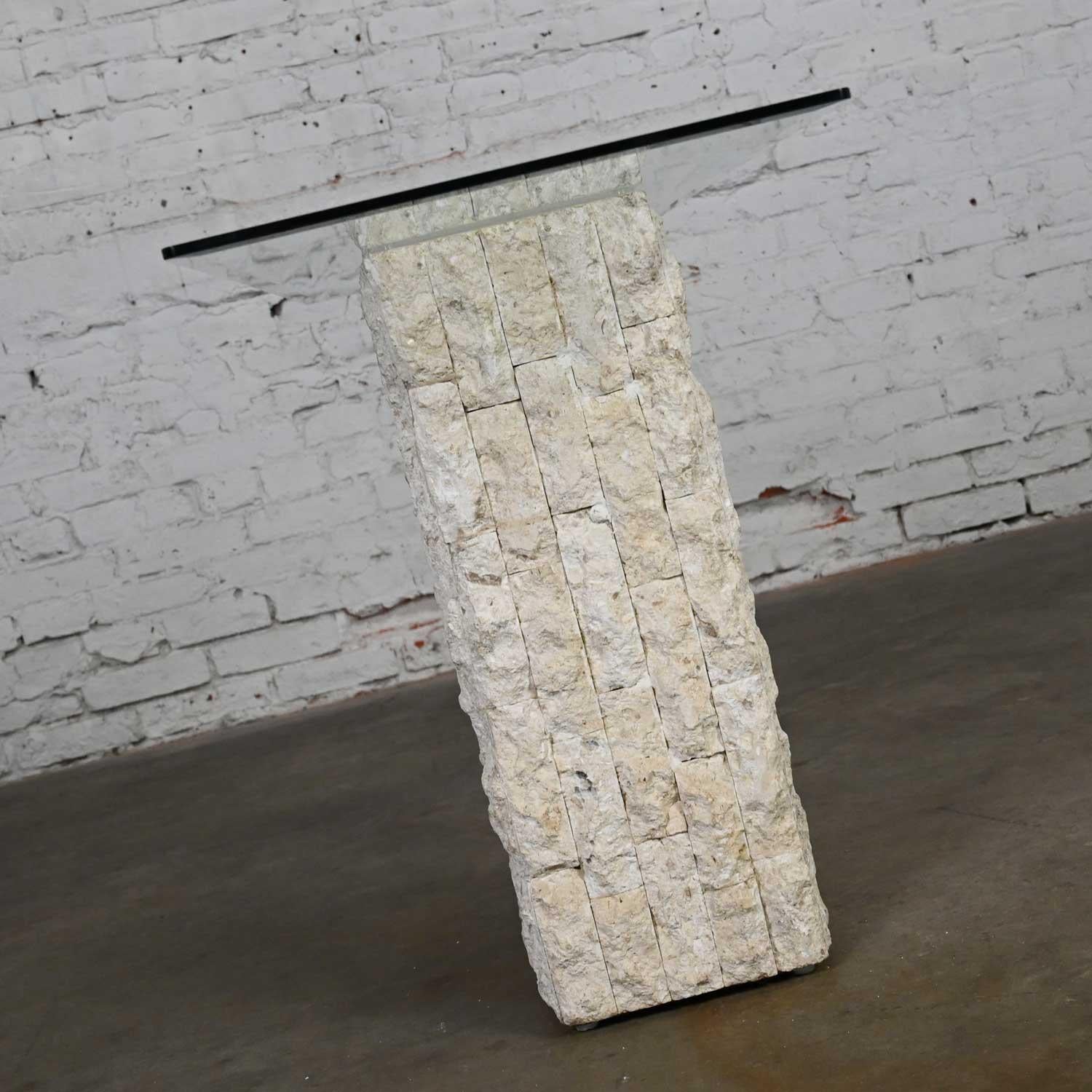 Table de canapé moderne en pierre de Mactan tessellée à rayures pêches style Maitland Smith en vente 3