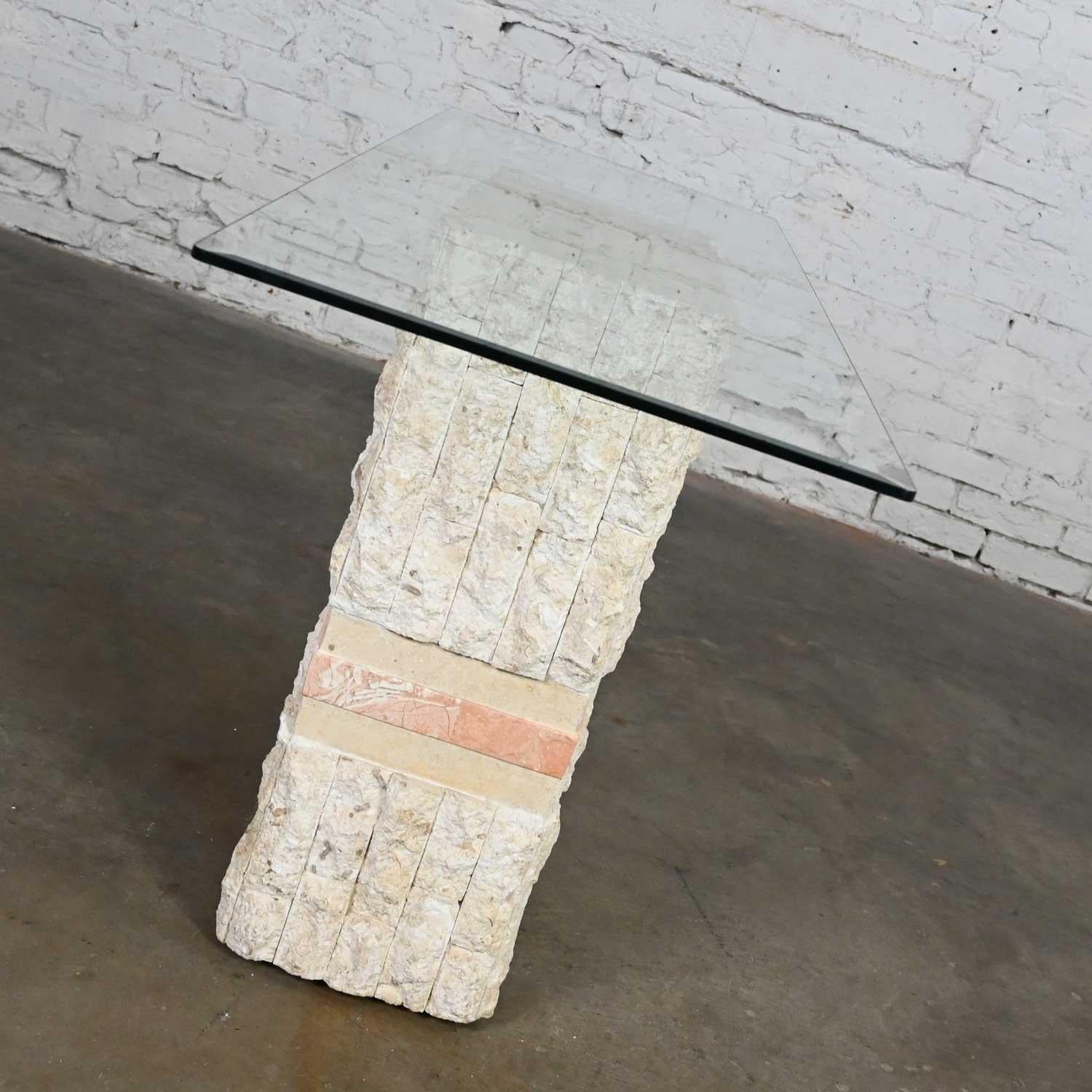 Table de canapé moderne en pierre de Mactan tessellée à rayures pêches style Maitland Smith en vente 4