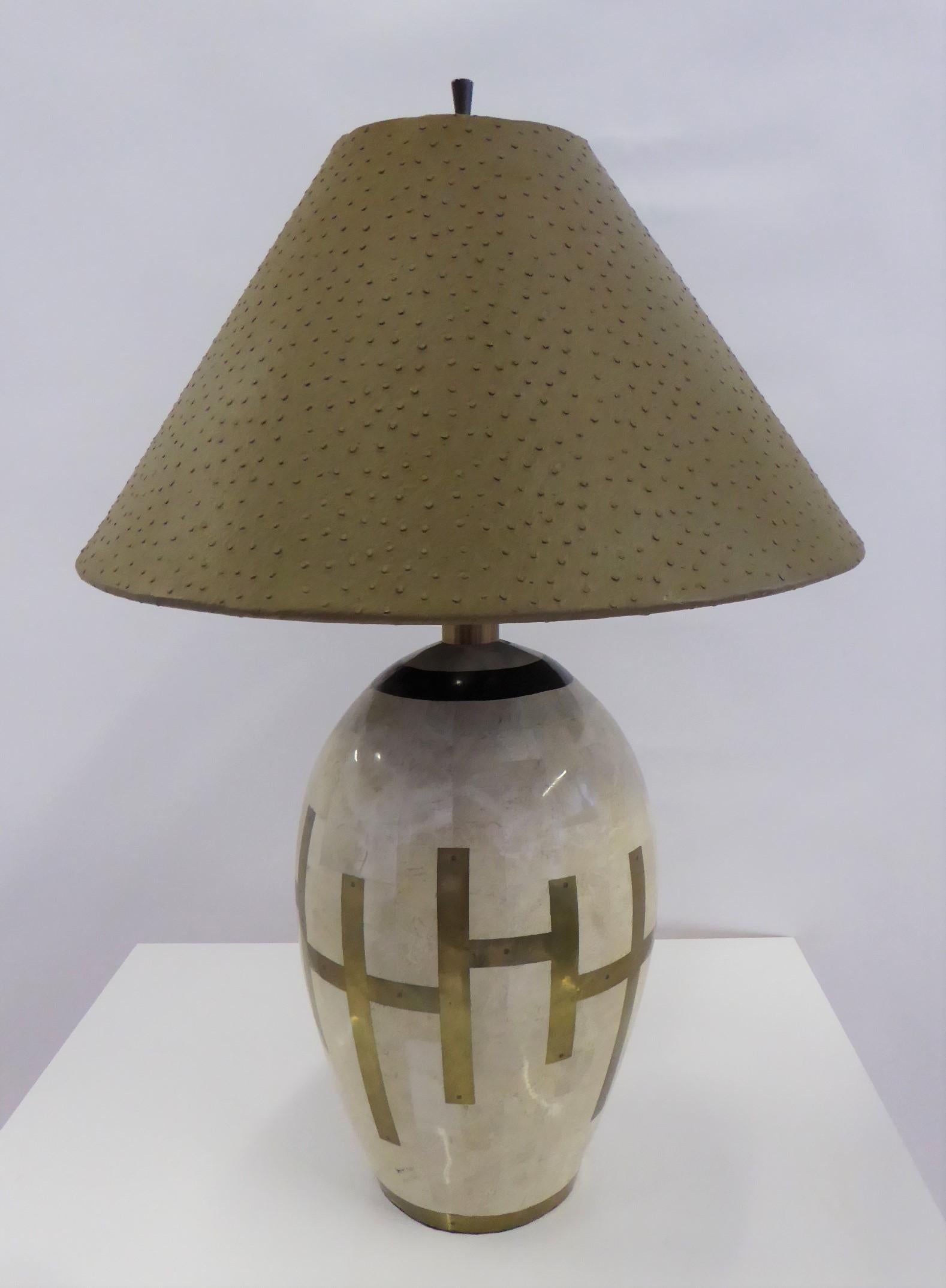 Modern Tessellated Marble with Brass Inlays Table Lamp Style of Karl Springer 4