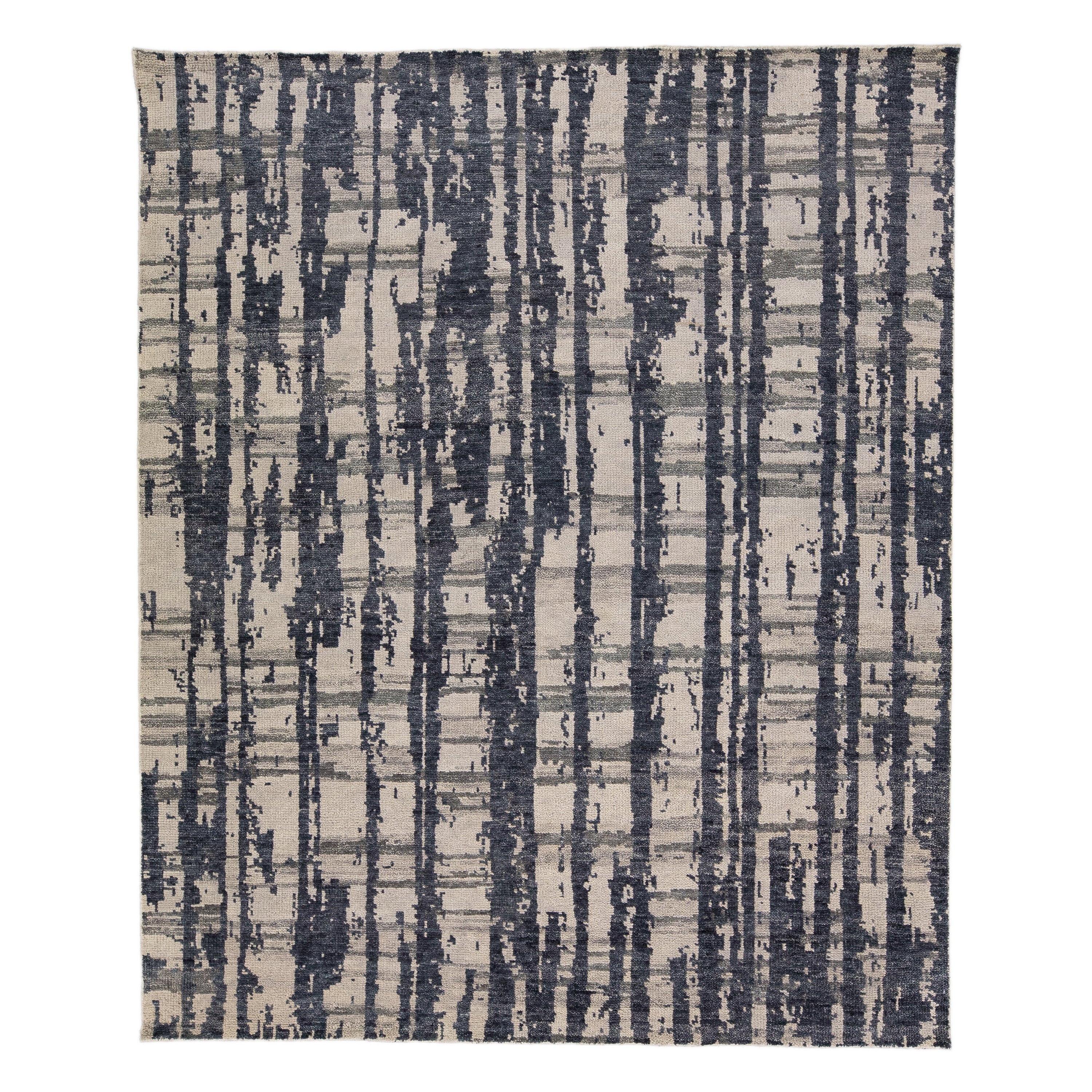 Tappeto in lana grigia fatto a mano dalla texture moderna con design astratto