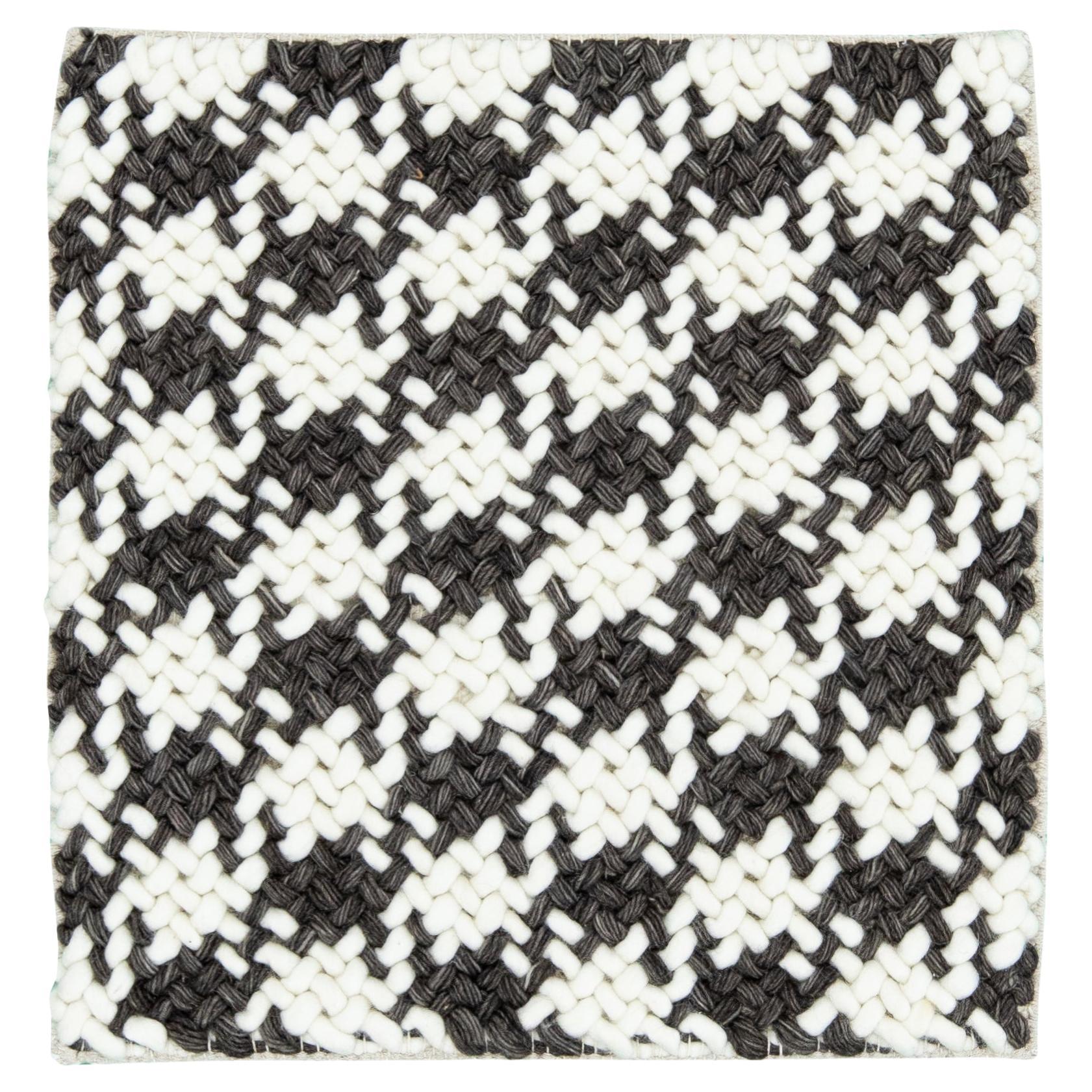 Modern Texture Handmade White/Gray Custom Wool Rug
