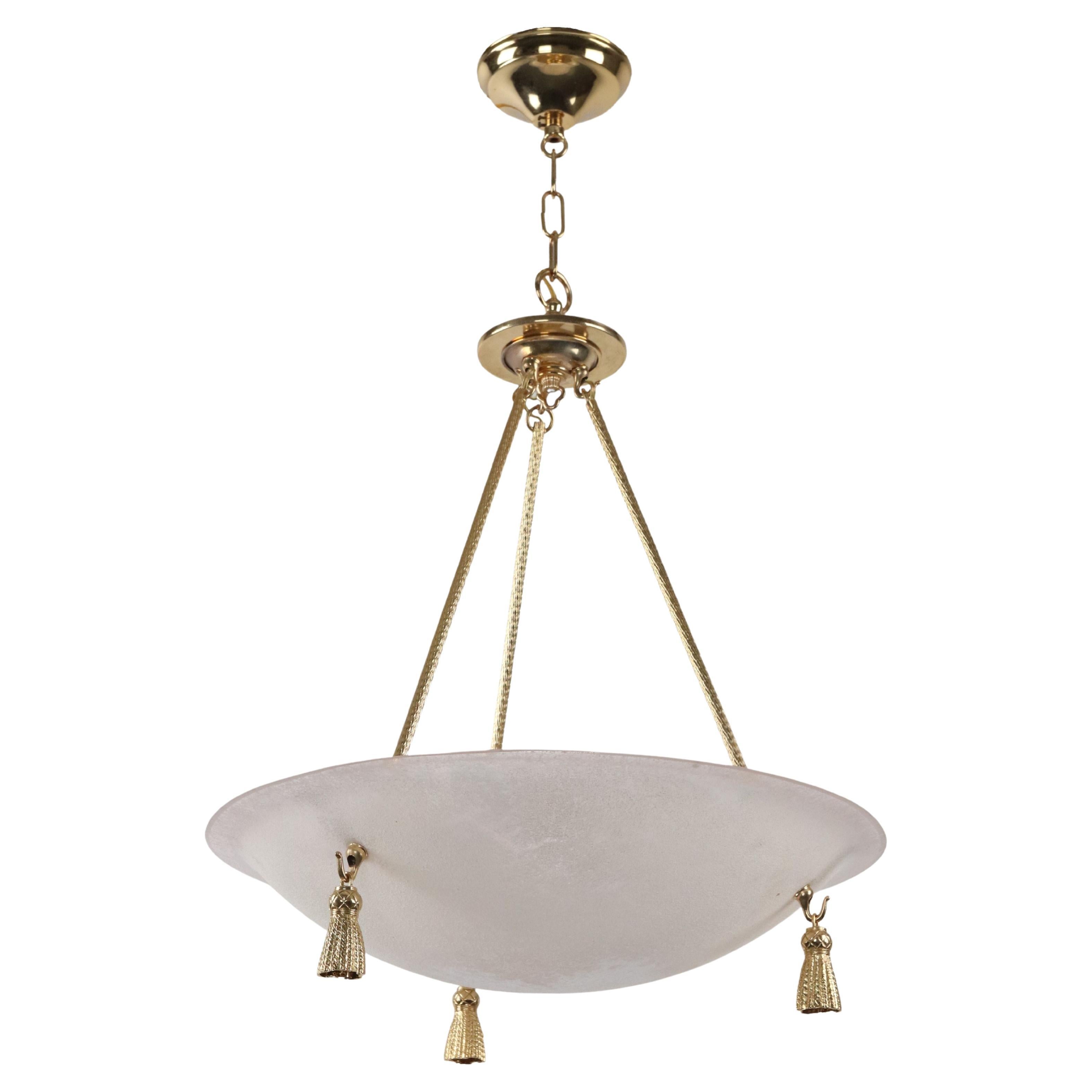 Lampada a sospensione moderna in ottone lucido con piatto in vetro testurizzato