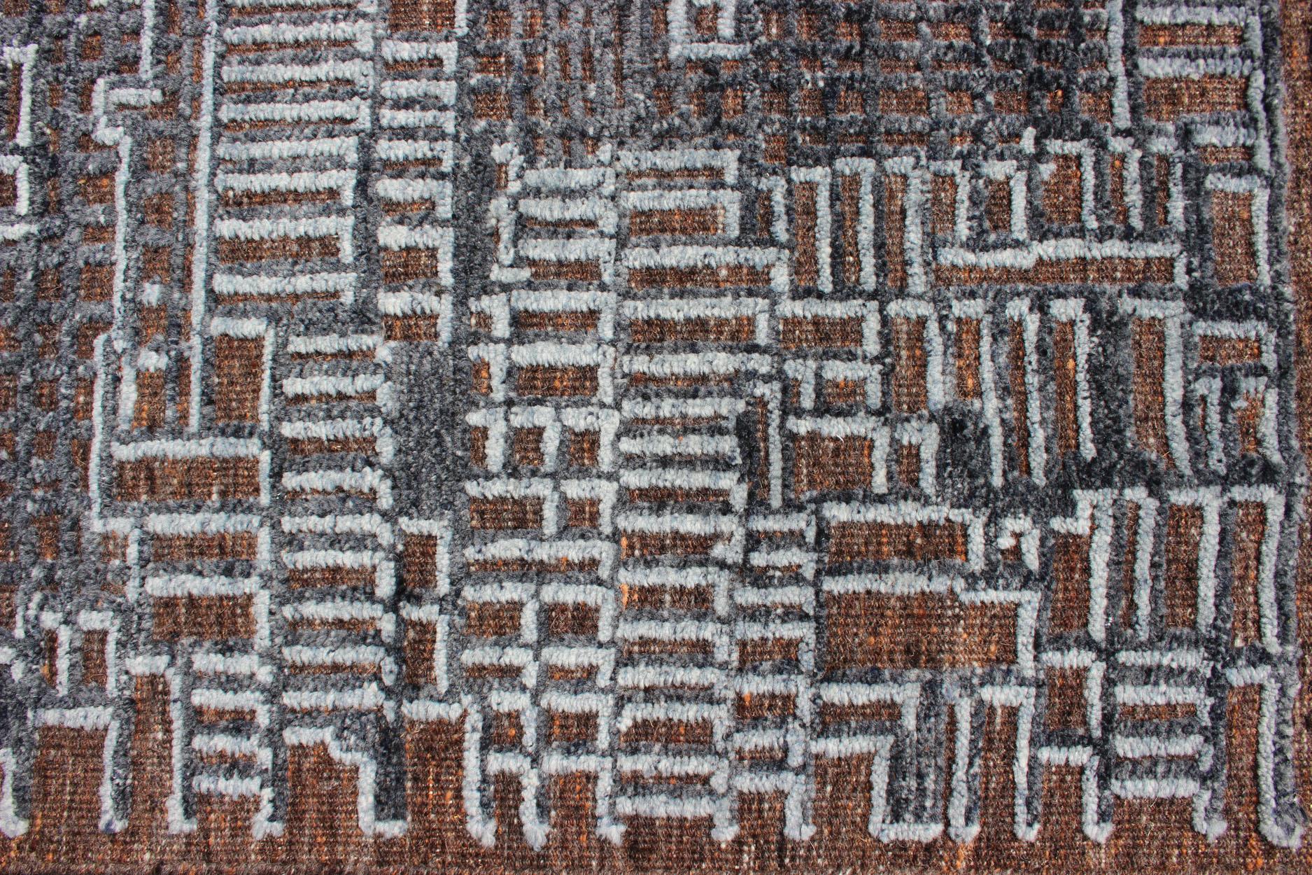 Lana Tappeto moderno con motivo geometrico astratto in marrone e blu 8'1 x 9'11 in vendita