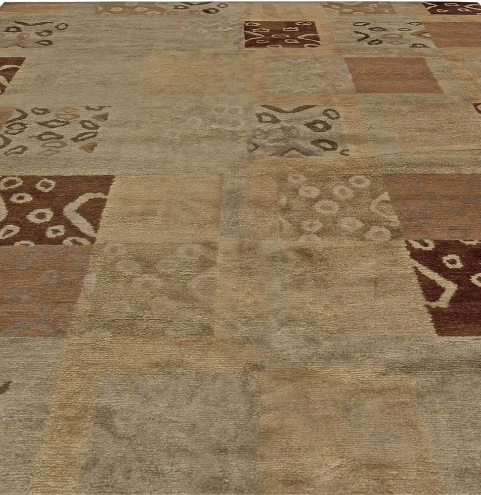 Modern Tibetan Brown Beige Rug by Doris Leslie Blau Moderno en venta