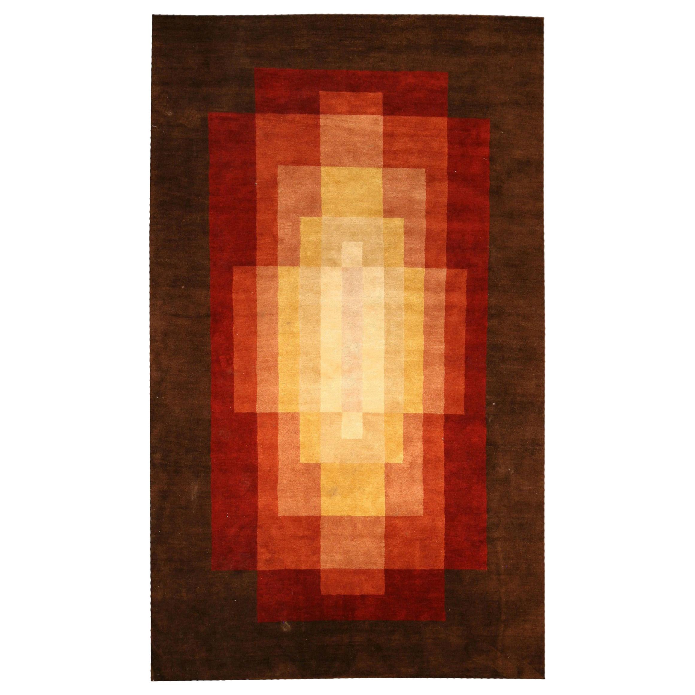 Modern Tibetan Art Deco Silk Rug - Radiant Ombre Composition, Doris Leslie Blau
