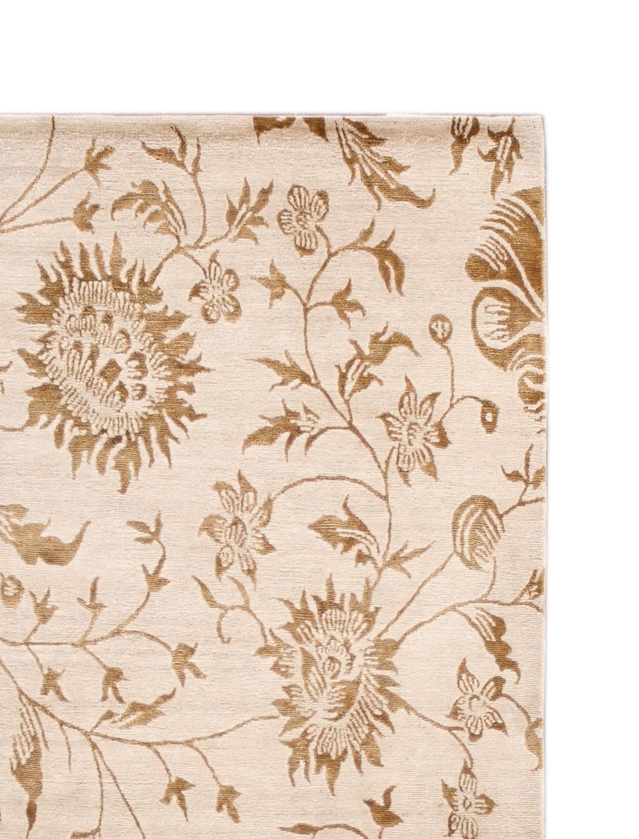 This beautiful contemporary Tibetan Scatter rug has a beige field with dark brown floral accents. 

This rug measures 4' x 6'.