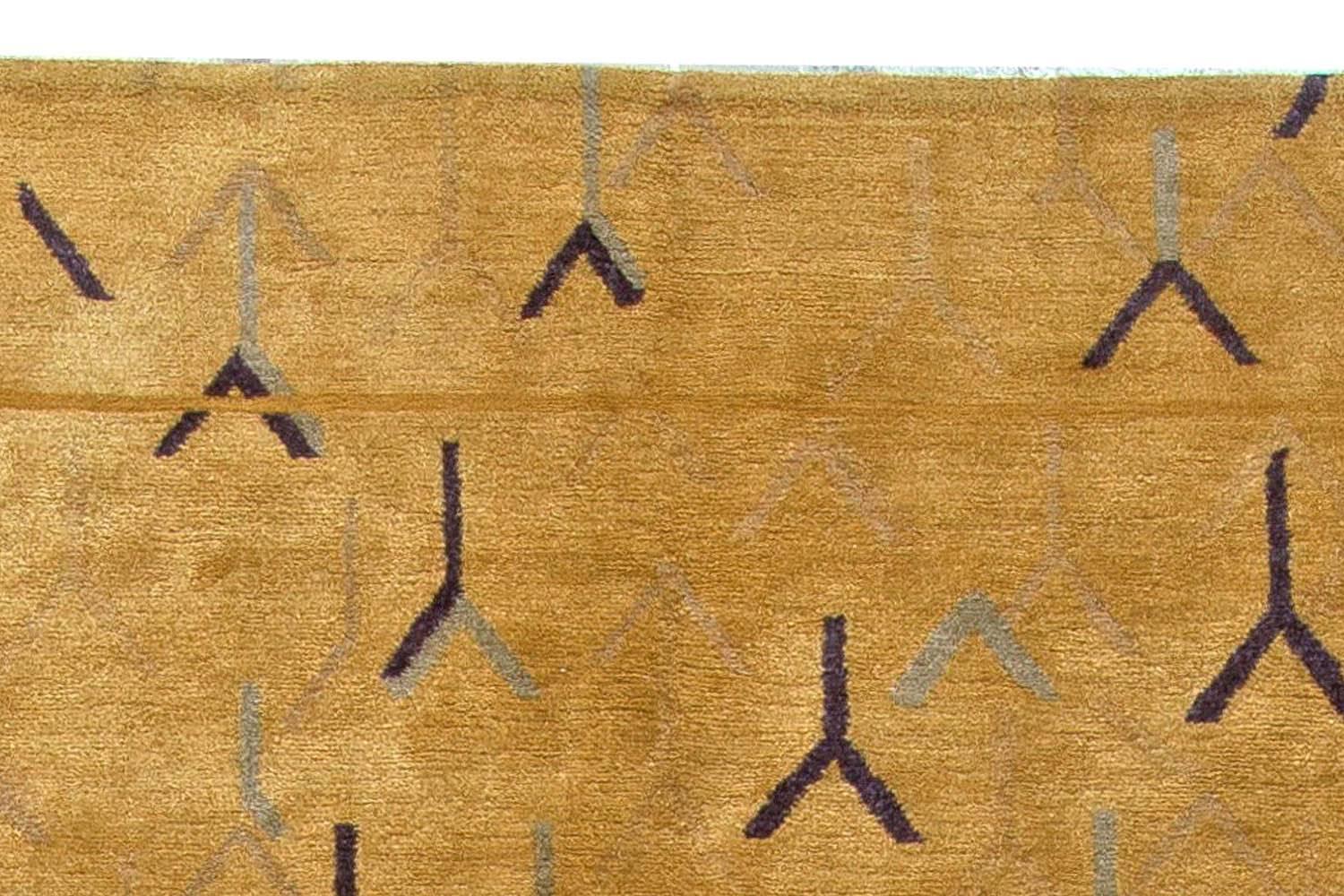 Moderner tibetisch-goldener und gelber handgefertigter Teppich aus Wolle und Seide von Doris Leslie Blau (Handgeknüpft) im Angebot
