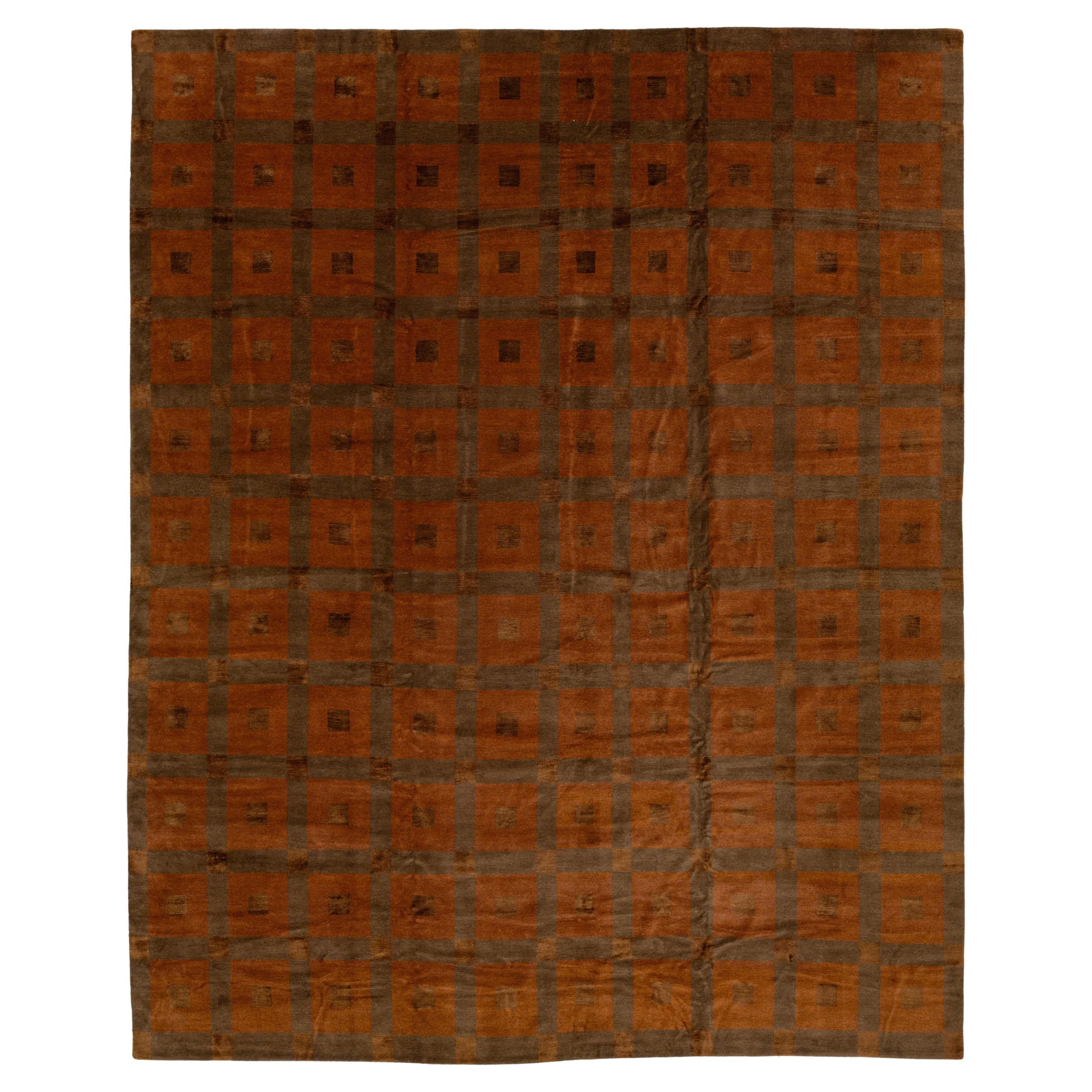 Modern Tibetan Hand-Knotted Wool and Silk Geometric Grid Rug in Burnt Orange en vente