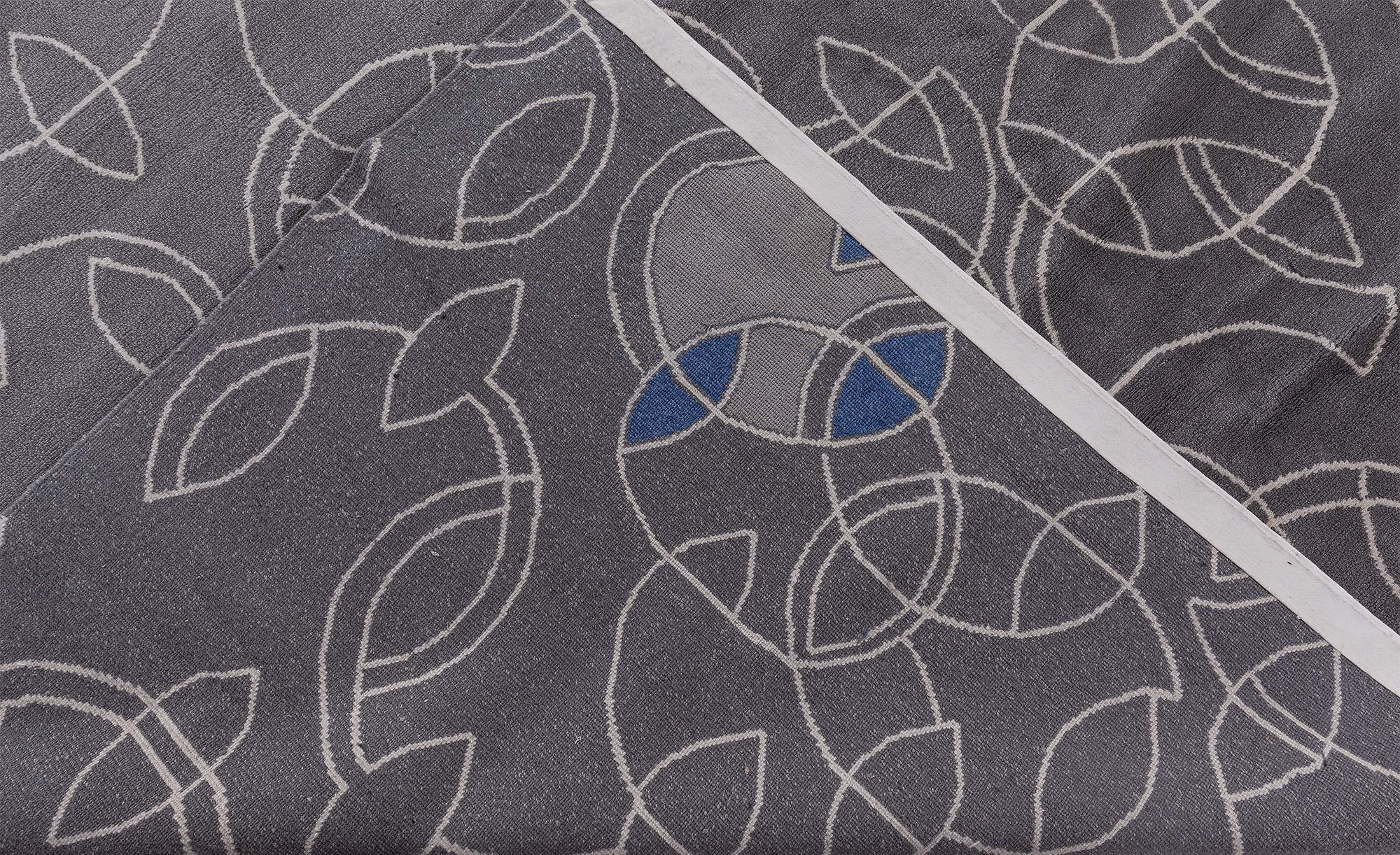 Modern Tibetan ‘Hummingbird’ Silk & Wool Rug by Doris Leslie Blau For Sale 5