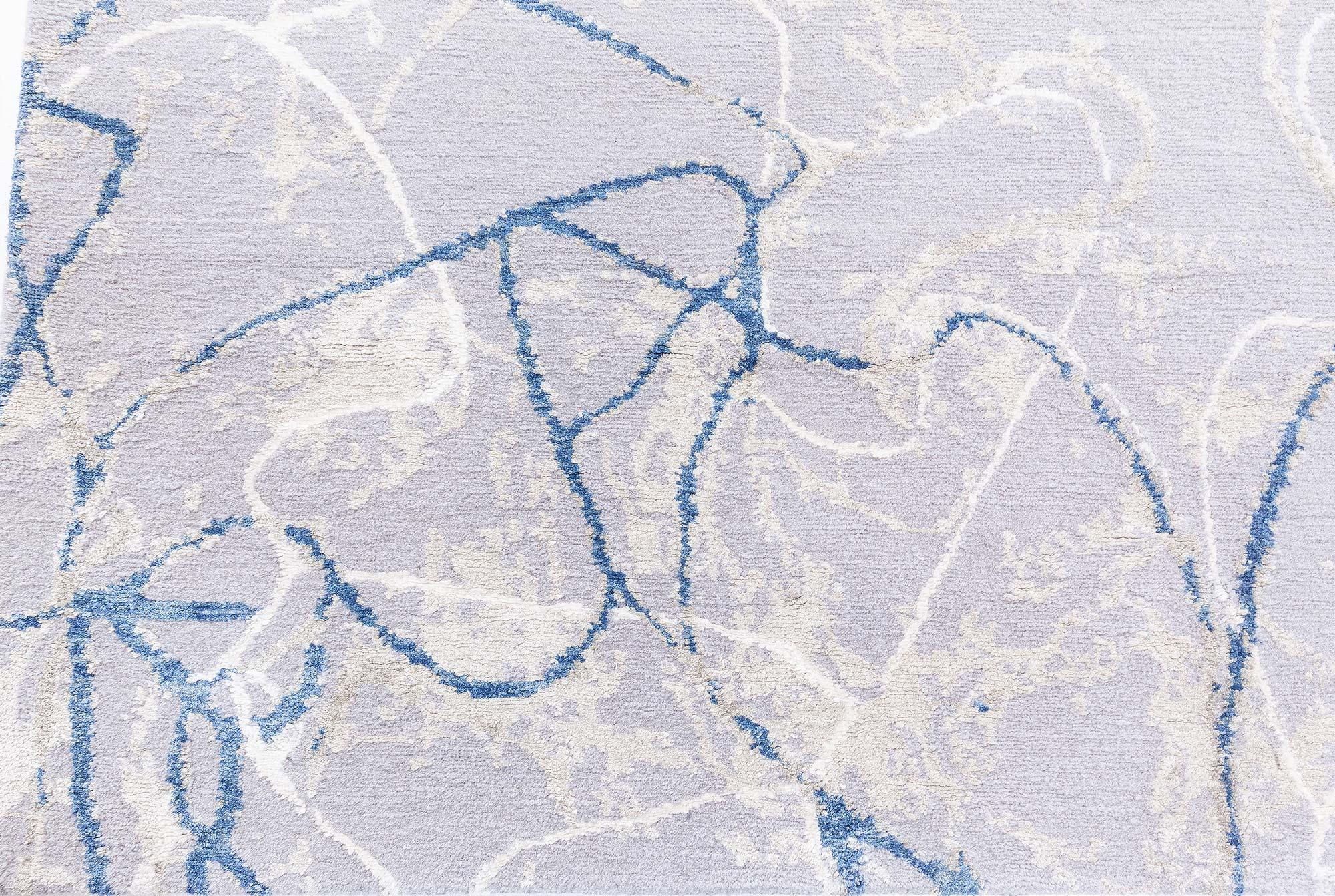XXI secolo e contemporaneo Tappeto moderno Tibetan Ink Ondulations annodato a mano in lana e seta di Doris Leslie Blau in vendita