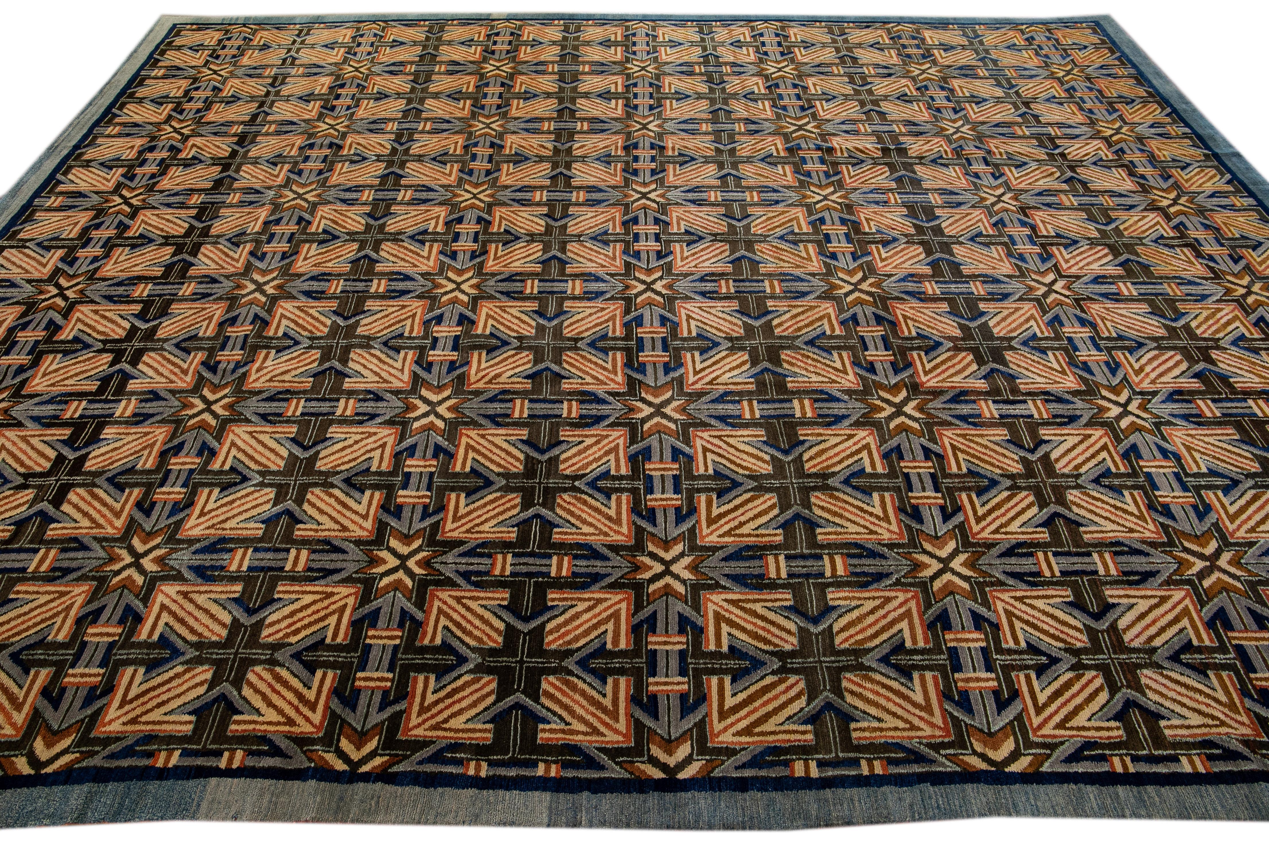 Modern Tibetan Ningxia Style Handmade Geometric Pattern Wool And Silk Rug For Sale 1