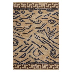 Tapis moderne en laine tibétaine avec motif abstrait de tigre et grec par Doris Leslie Blau