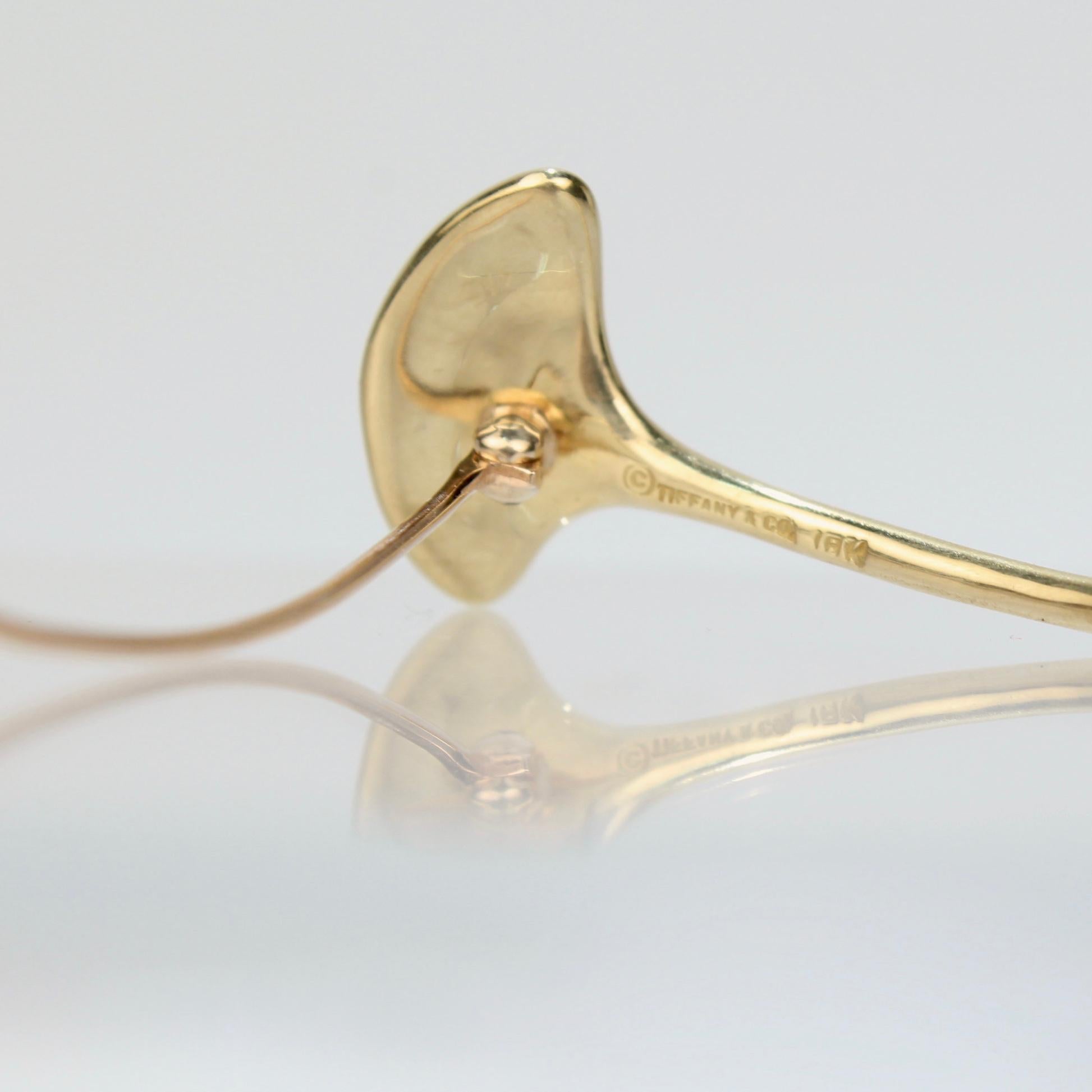 Modern Tiffany & Co. 18 Karat Gold Stylized Gingko Leaf Brooch or Pin 1