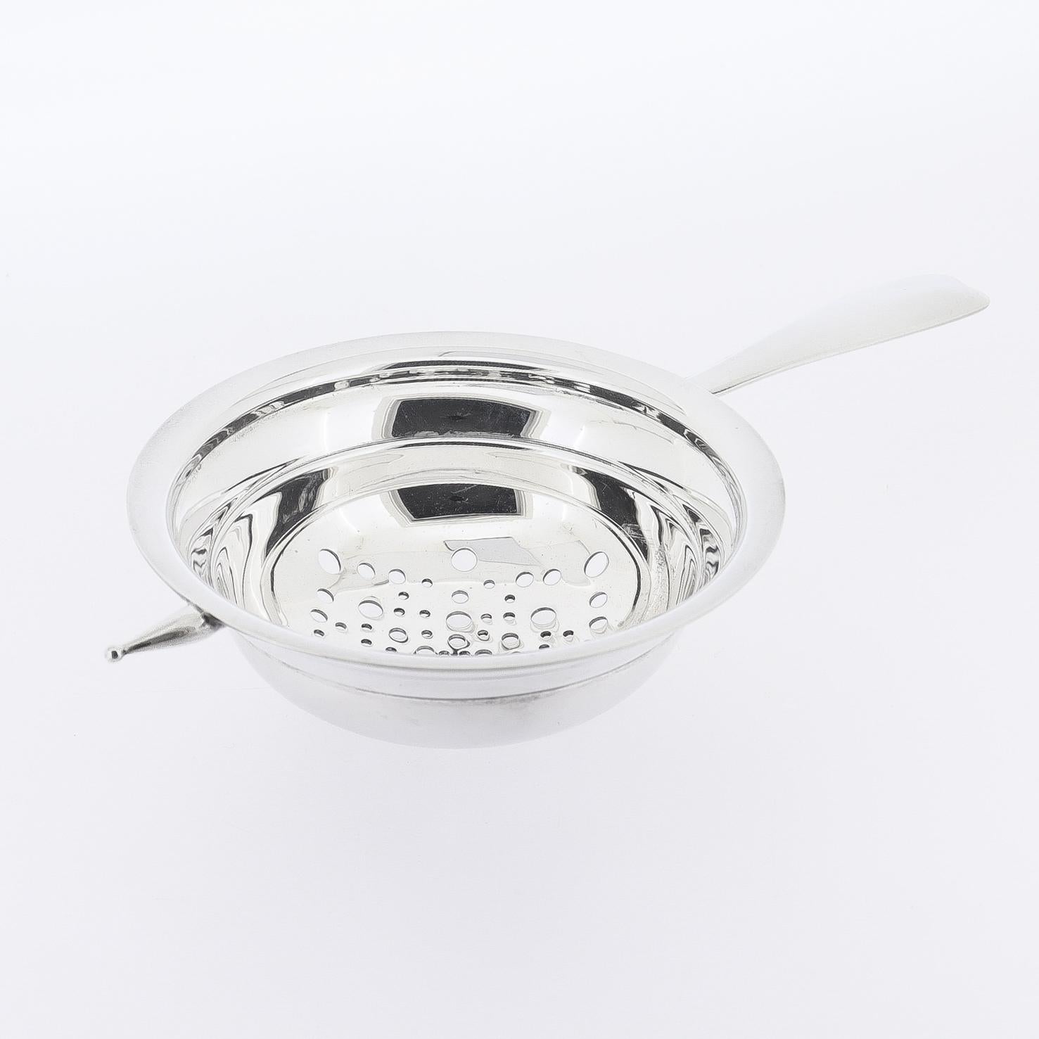 Modern Tiffany & Co. Sterling Silver Tea Strainer 1