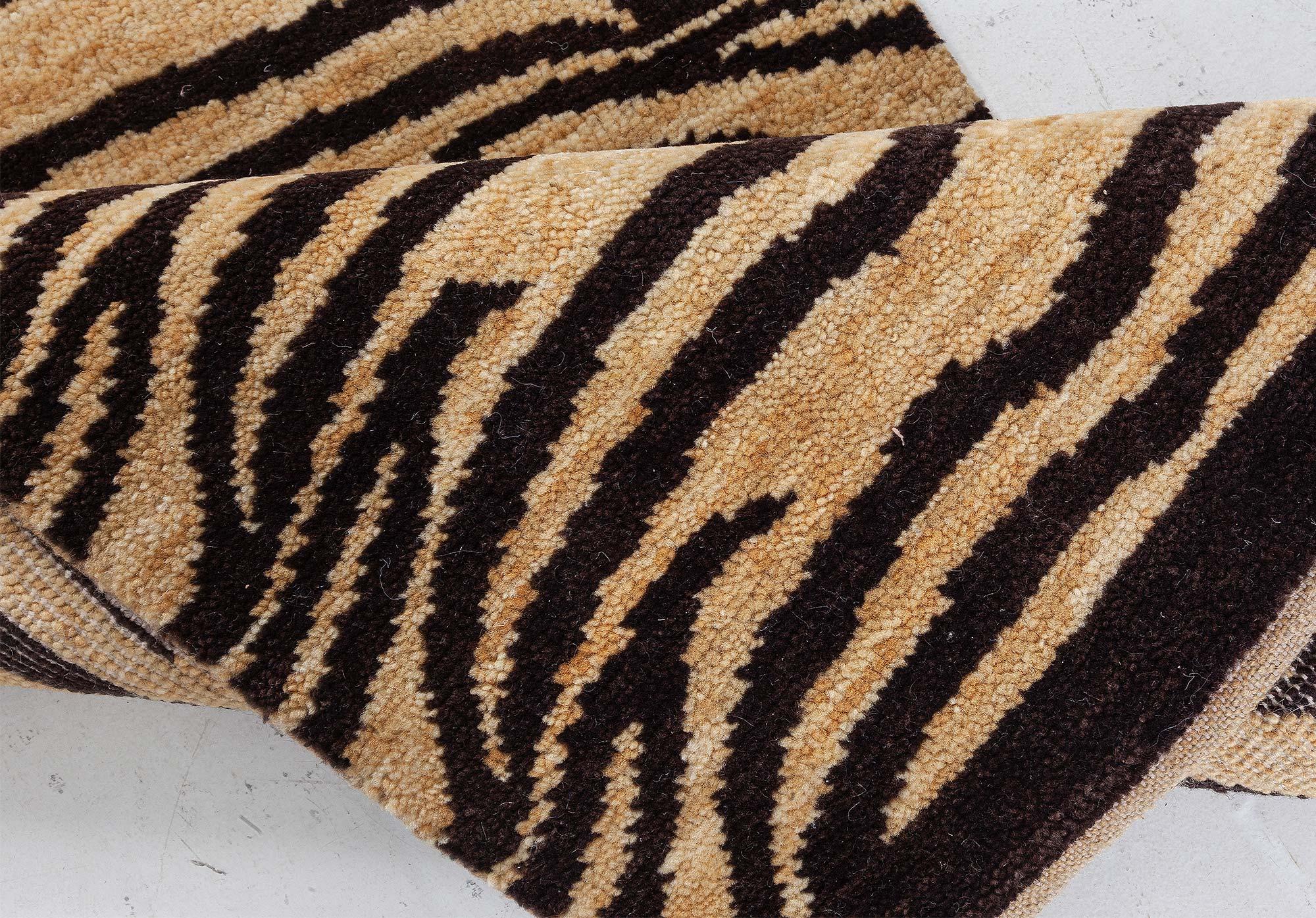 Moderno Tappeto Modern Tiger di Doris Leslie Blau in vendita