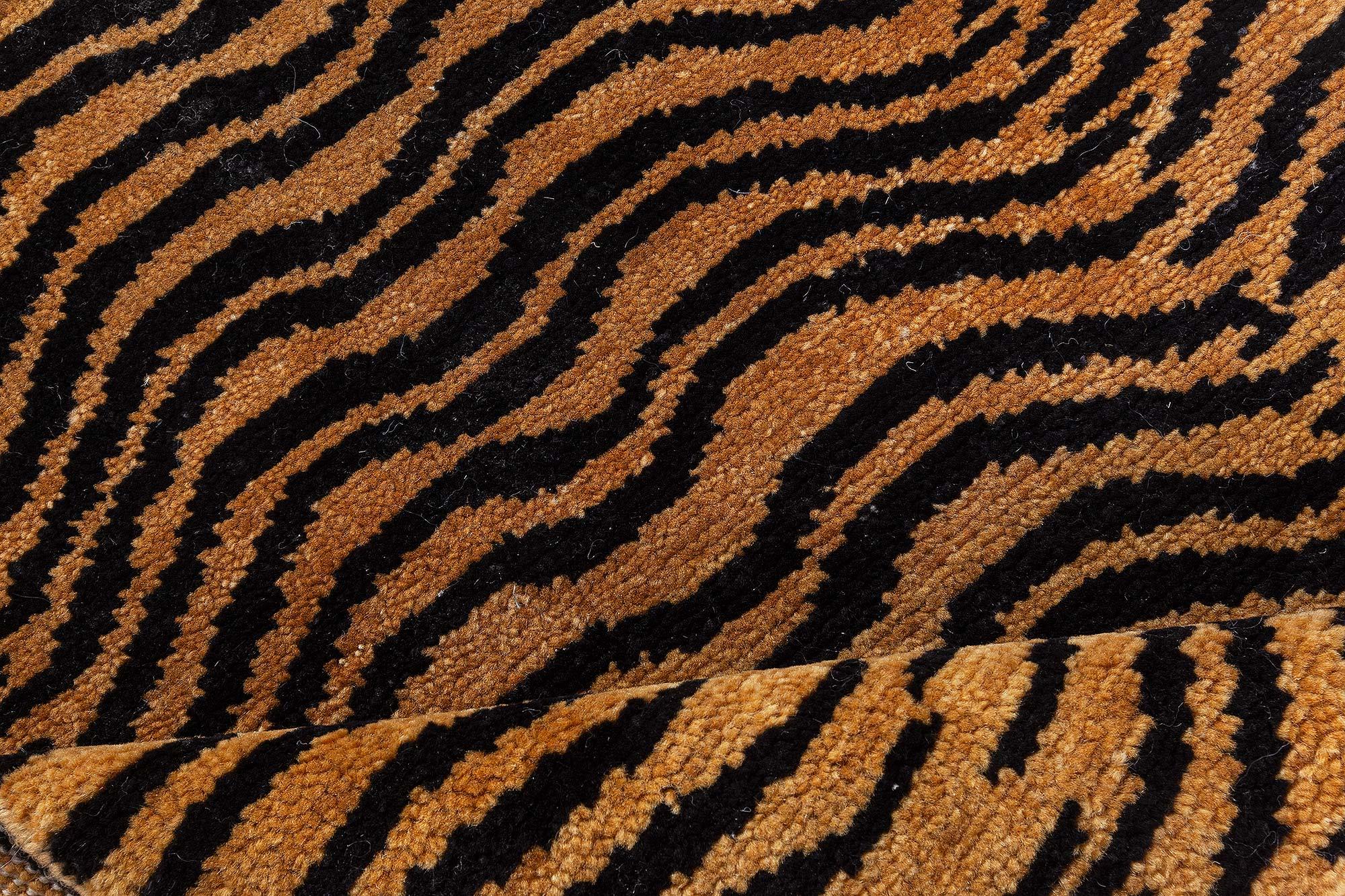 Alfombra Tigre Moderna de Doris Leslie Blau Indio en venta