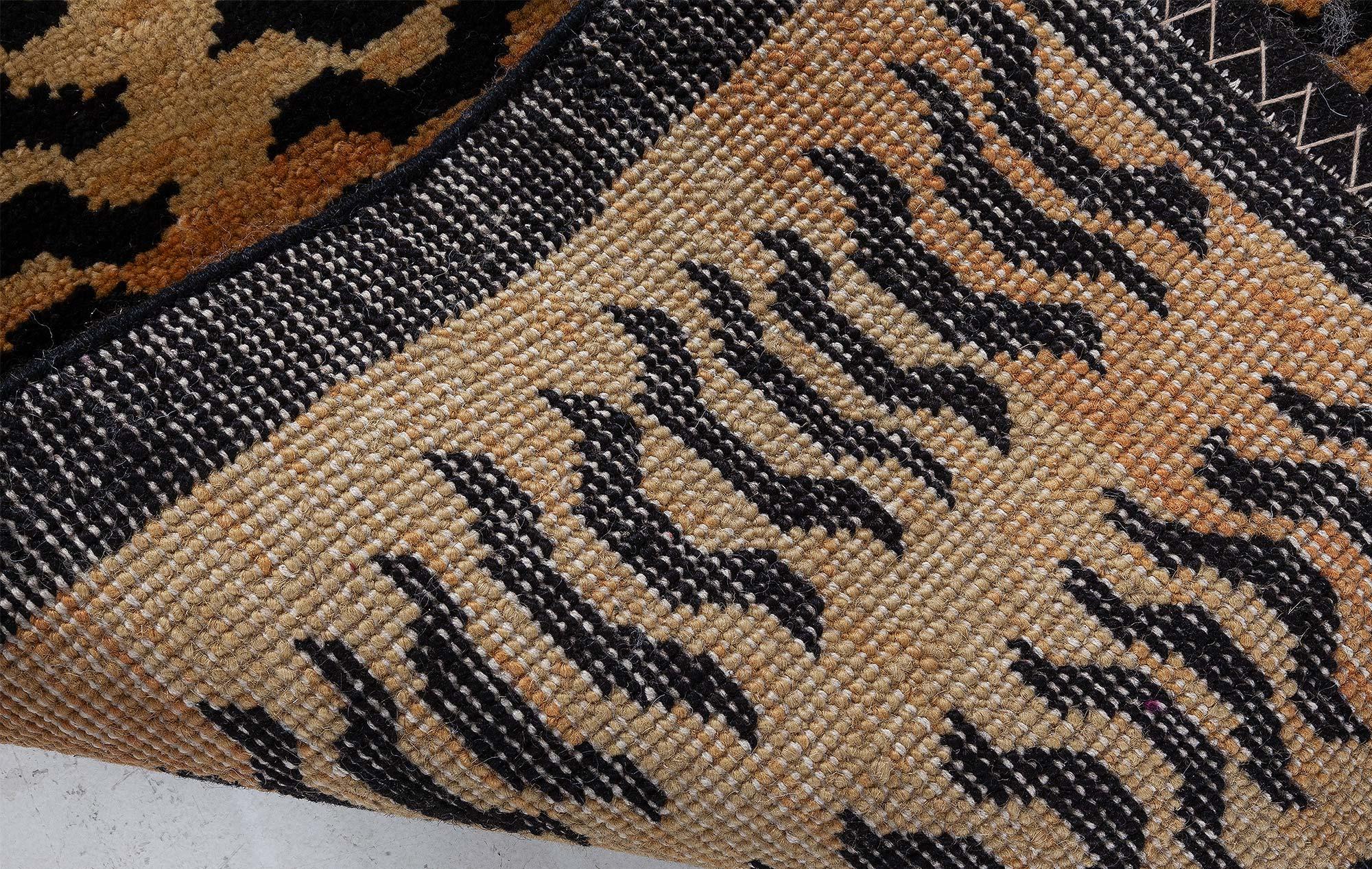 Alfombra Tigre Moderna de Doris Leslie Blau Anudado a mano en venta