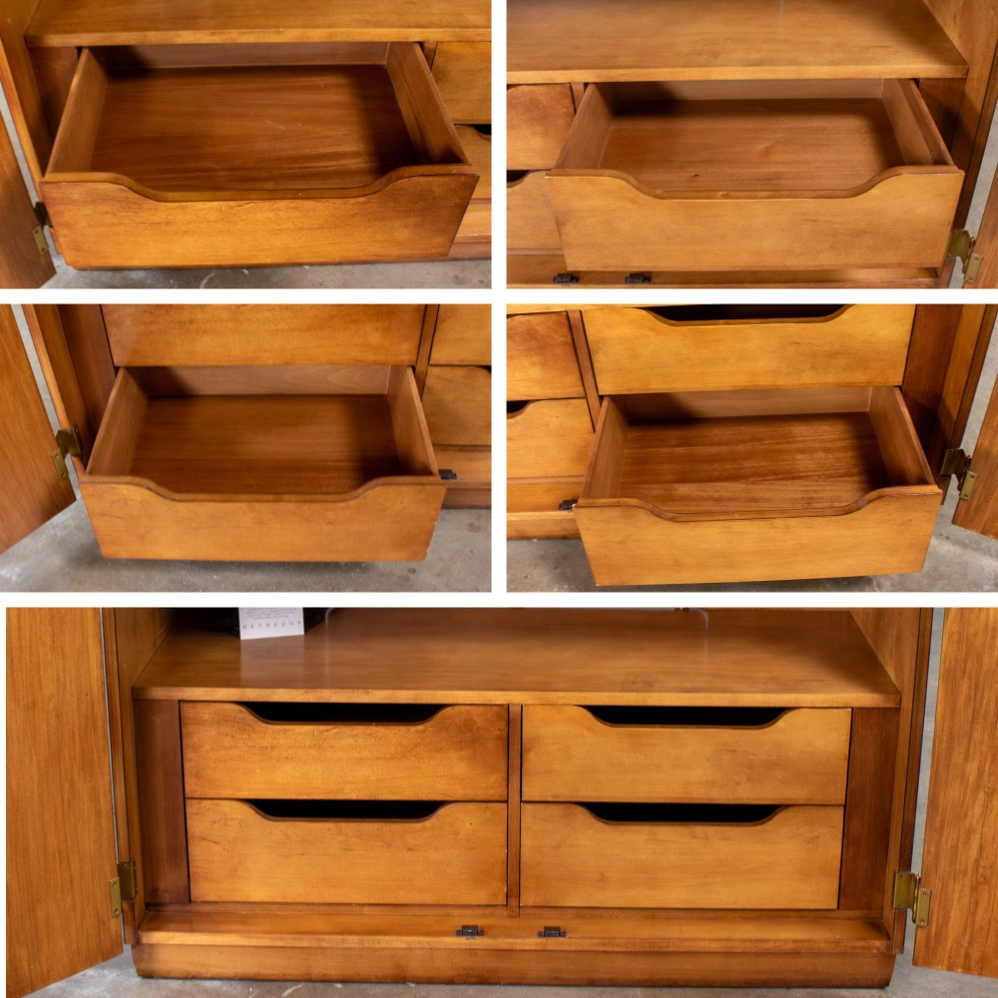 Modern to Art Deco Revival Entertainment Arbus Armoire 6000 Series by Henredon en venta 10