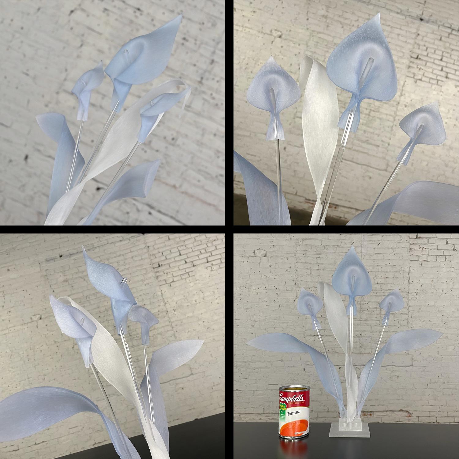 Modern to Postmodern Calla Lily Blue & Clear Lucite Sculpture or Centerpiece  For Sale 12
