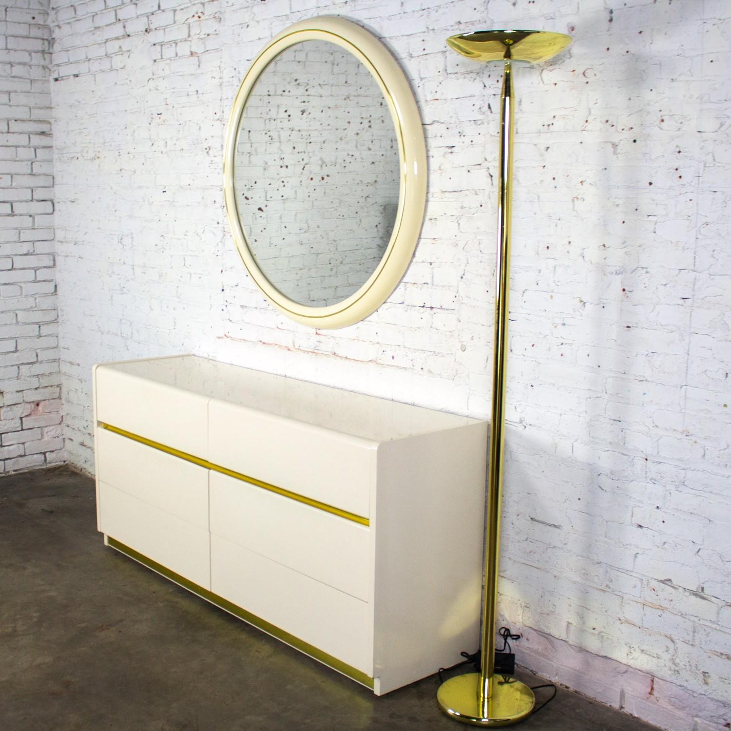 Modern bis Postmodern Lane Furniture 6 Schublade Kommode oder Buffet Weiß Lackiert im Angebot 11