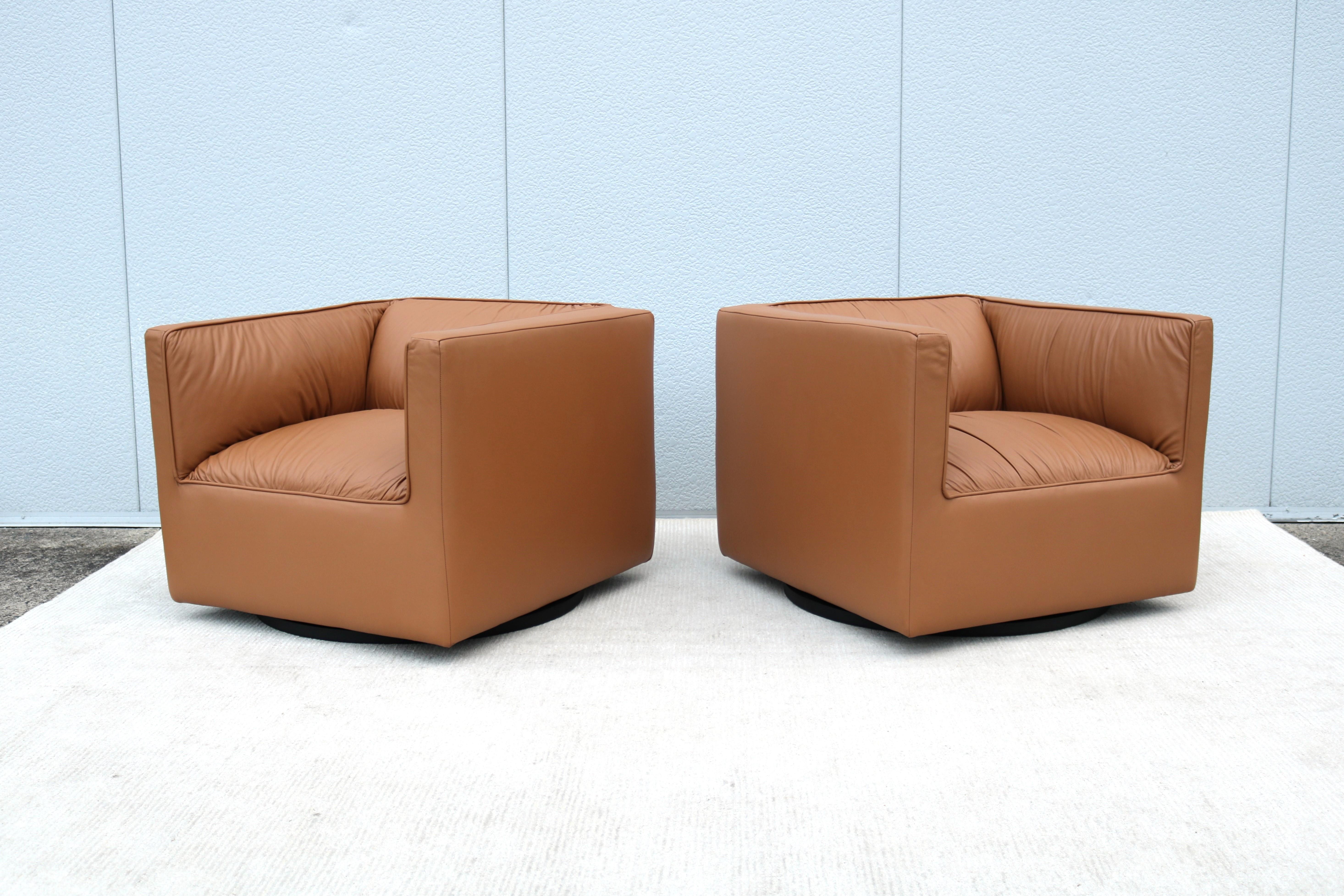 Modern Toan Nguyen for Studio TK Infinito Leather Swivel Lounge Chairs - a Pair For Sale 5