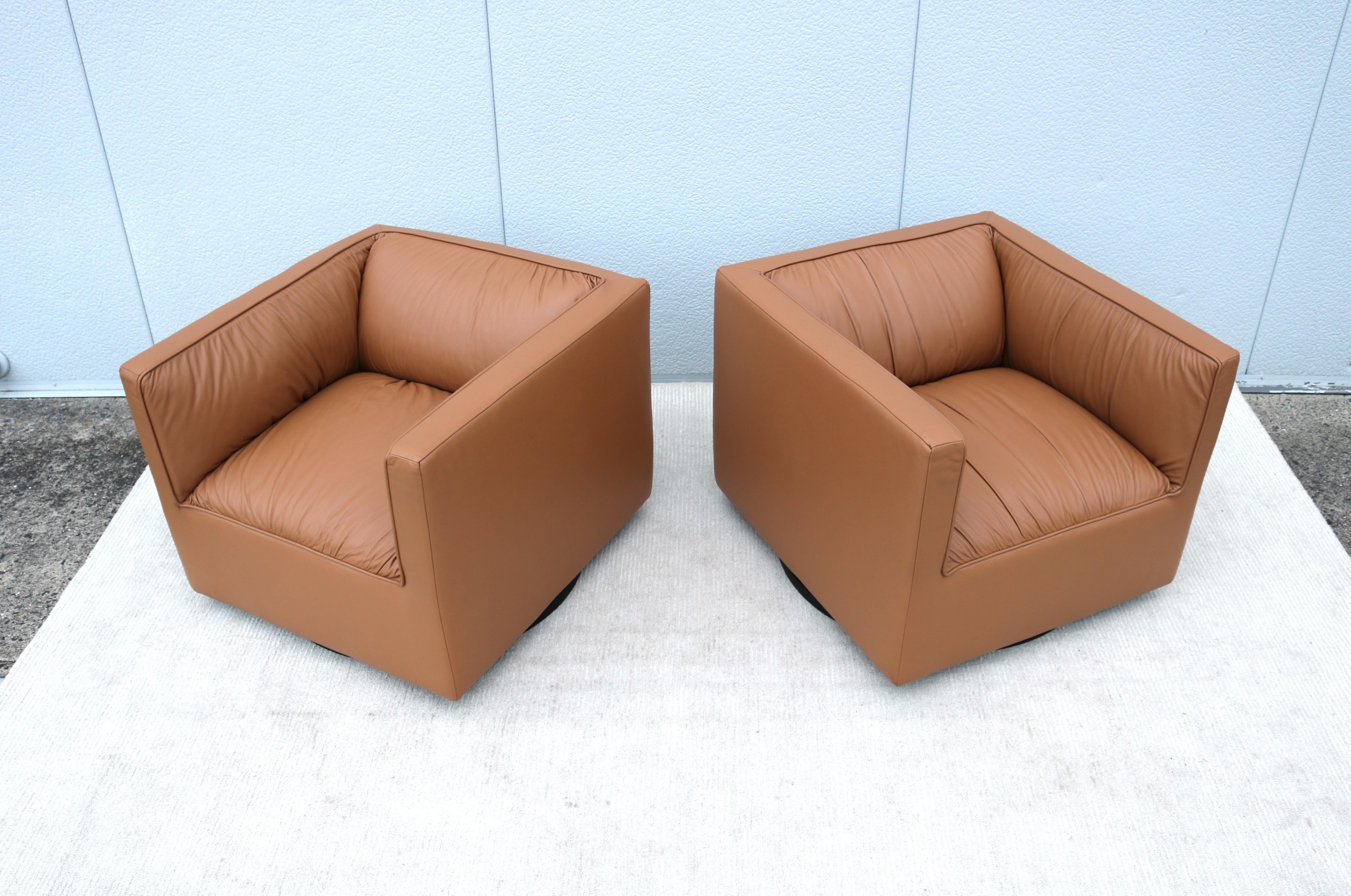 Modern Toan Nguyen for Studio TK Infinito Leather Swivel Lounge Chairs - a Pair For Sale 6