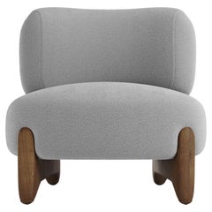 Fauteuil Tobo moderne en bois de chêne et bouclette gris clair par Collector Studio