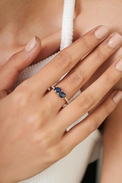 Modern Toi et Moi 1.45ct Natural Blue Sapphire & Diamond Ring in 14K Gold