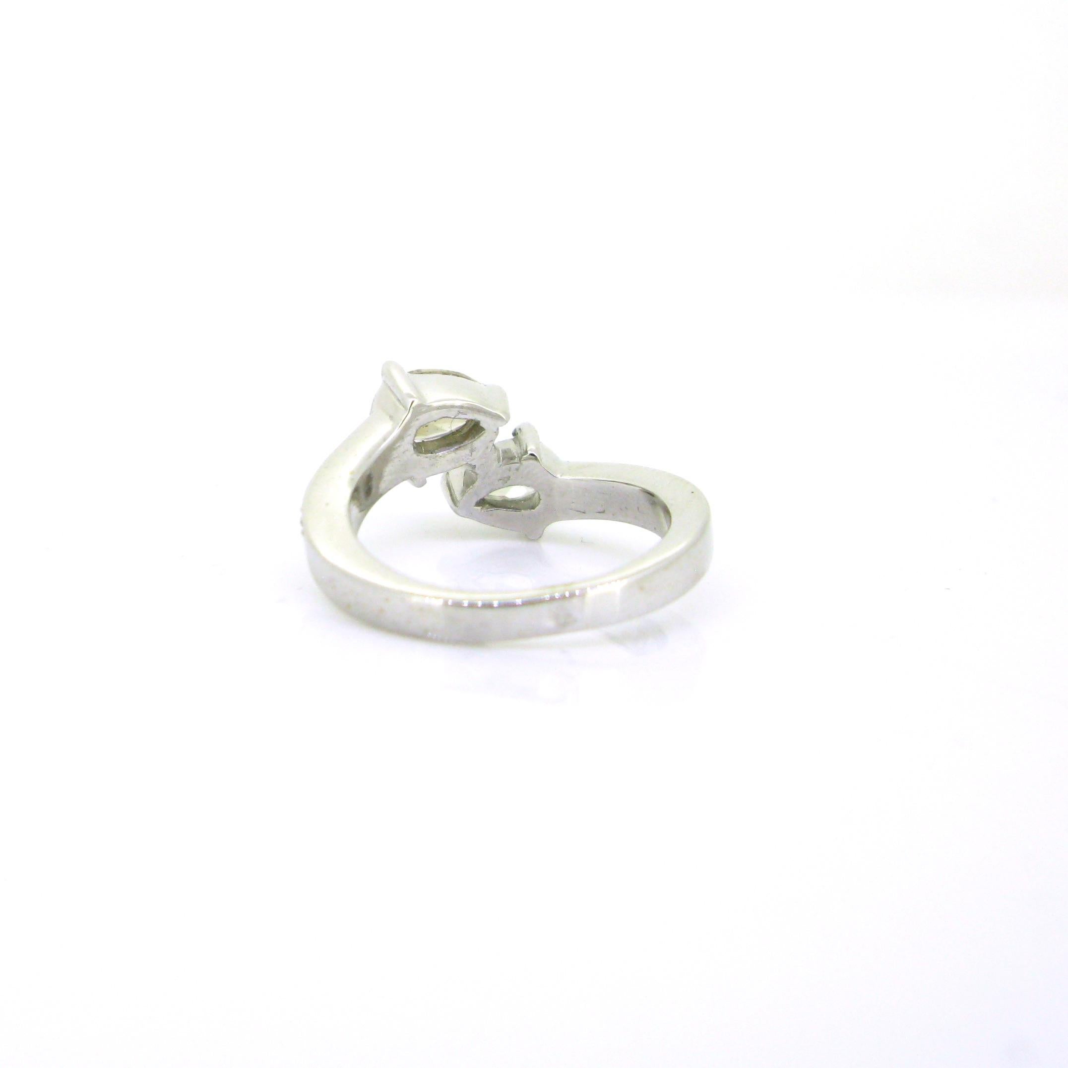 Pear Cut Modern Toi et Moi Pear Shape Diamonds Ring, 18kt White Gold, France For Sale