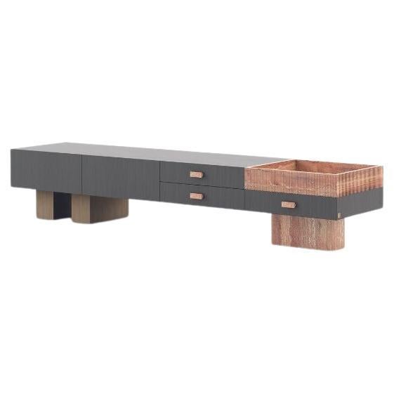 The Moderns TV Cabinet made with Black Oak Mate, Travertine and Antique Brass (meuble TV moderne en chêne noir, travertin et laiton antique)