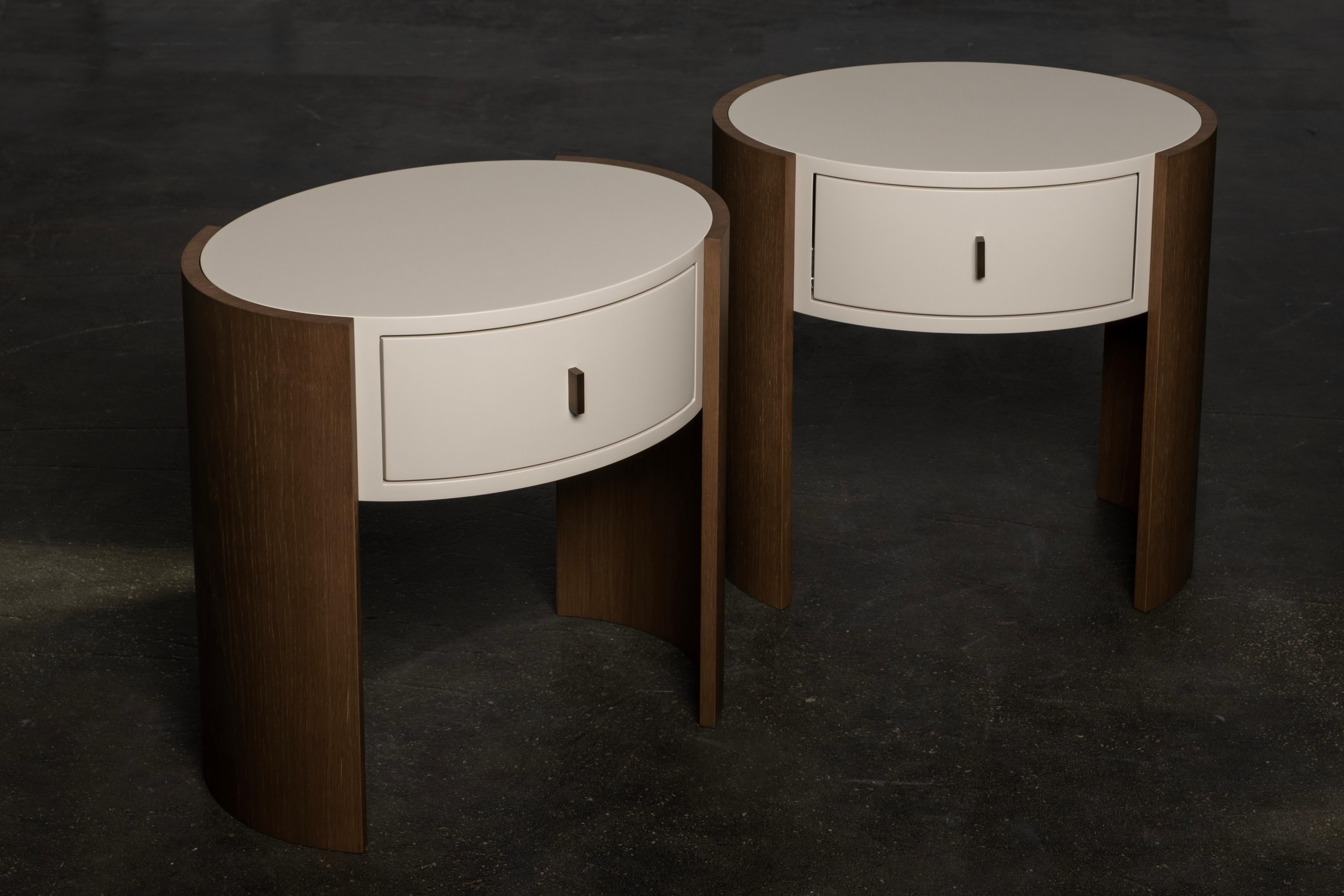 Table de nuit moderne Toscana, Oak, Brass, Caramel Leather, Handmade by Greenapple Neuf - En vente à Lisboa, PT