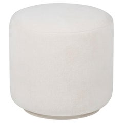 Pouf ottomano moderno Toscana Dedar in ciniglia beige fatto a mano in Portogallo da Greenapple