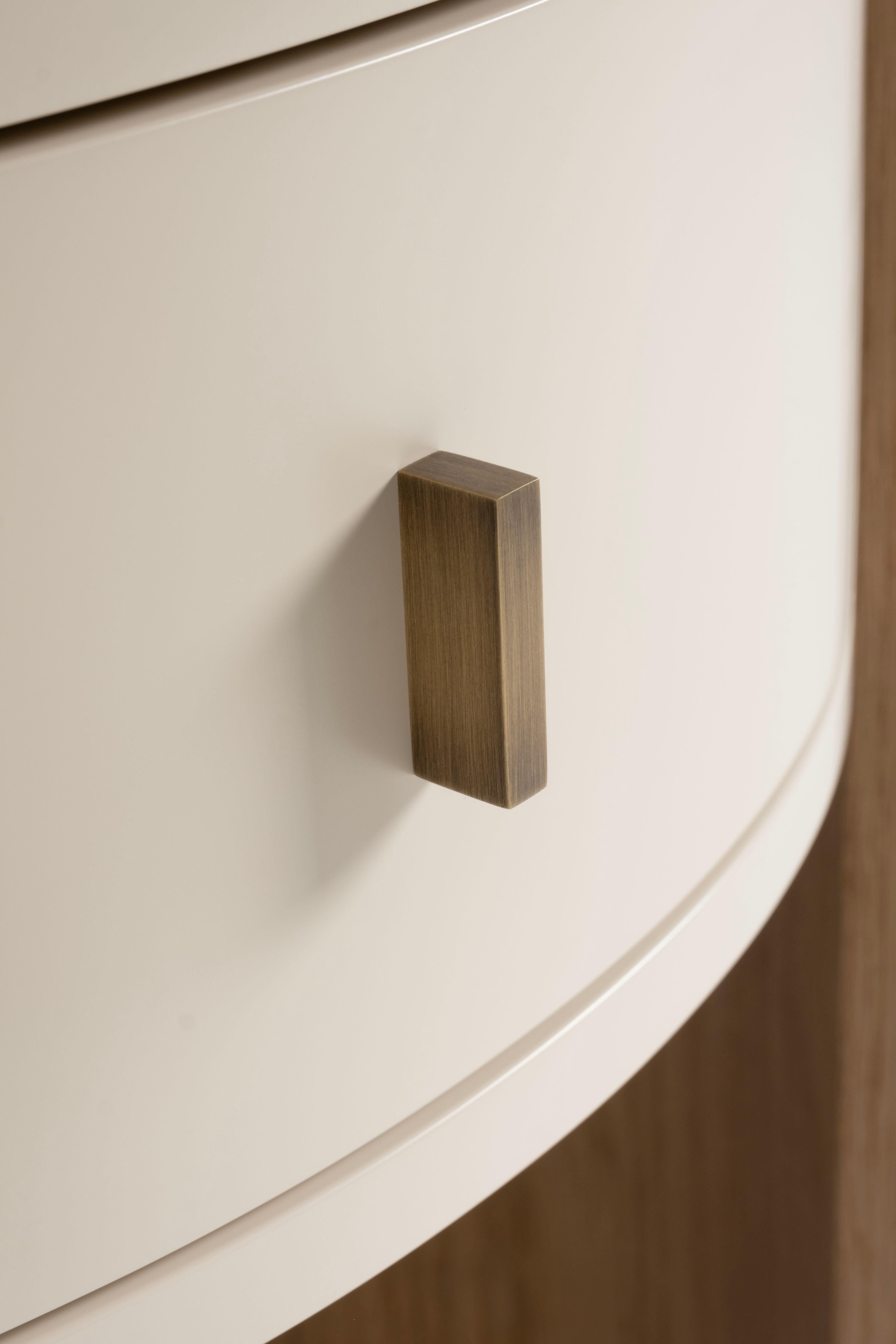 Set Toscana Moderno/2 Comodini, Oak, Ottone, Pelle Beige, Fatto a mano Greenapple in vendita 4