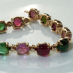 18kt Gold Tourmaline Bracelet with 49.62ct Cabochons & Diamonds, Italy, 31 Grams