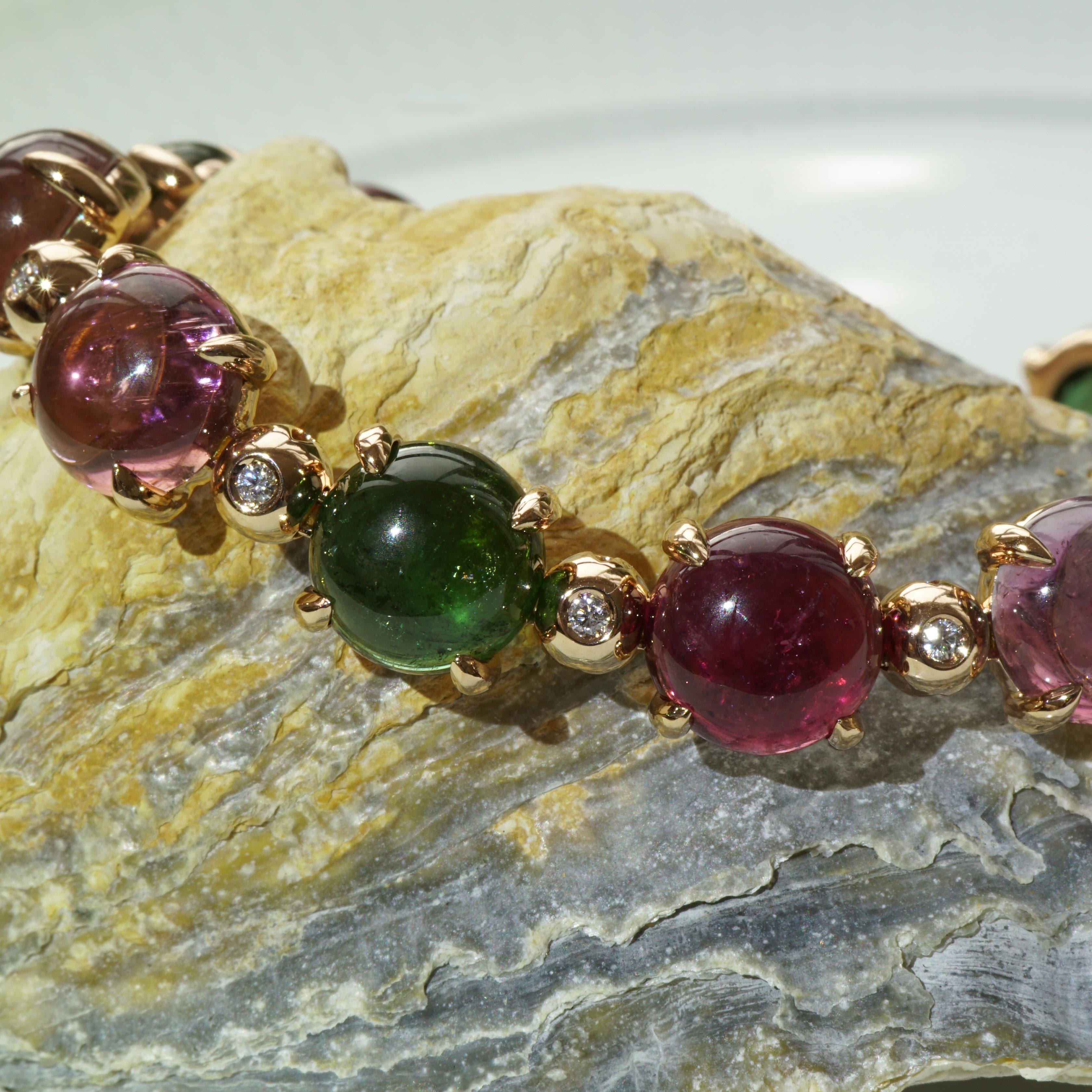 Modern Tourmaline Bracelet Multicolor 50 Ct Transparency and Luminosity TOP 18kt For Sale 3