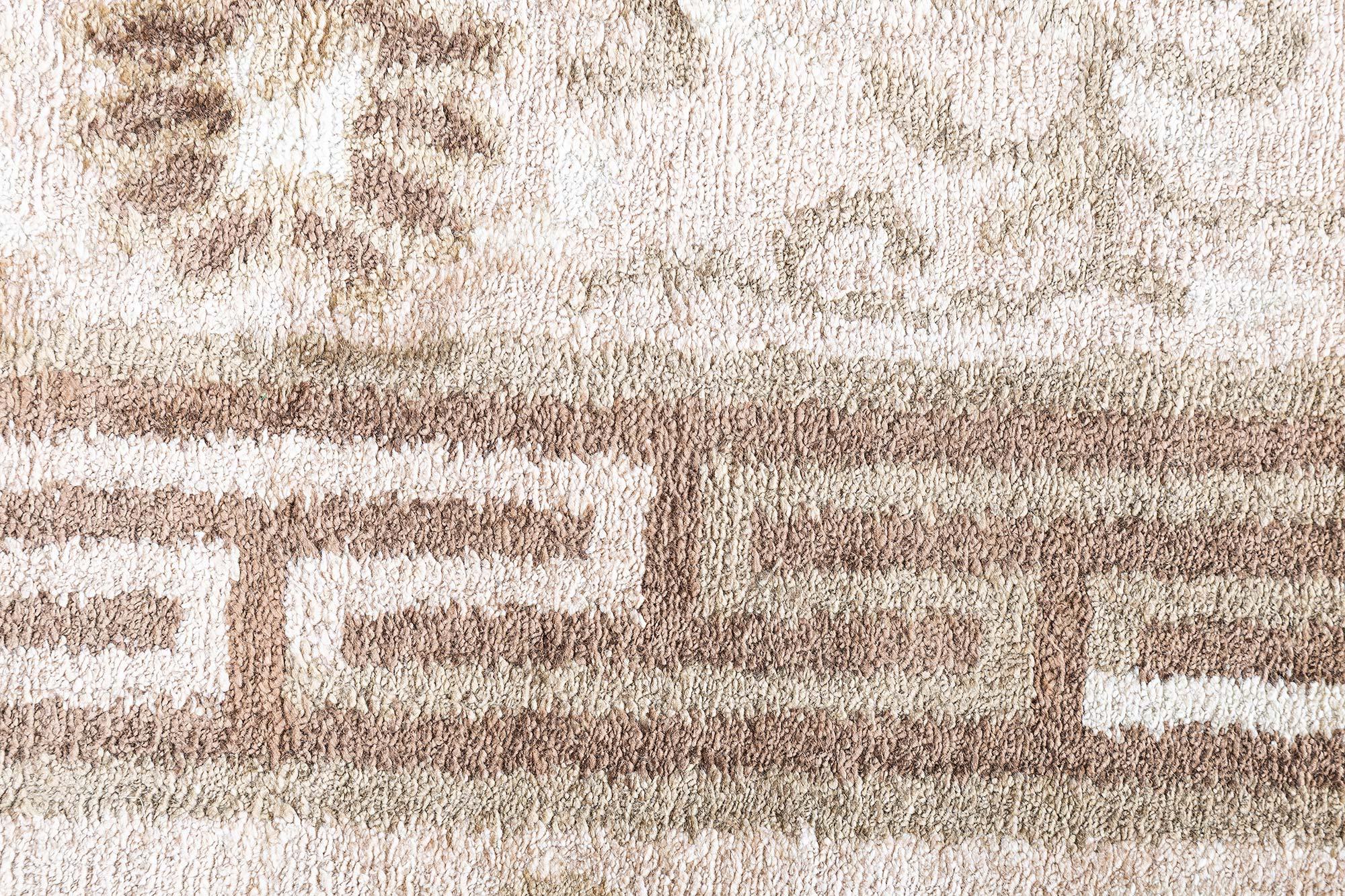 Tibétain Tapis de soie noué à la main d'inspiration traditionnelle moderne par Doris Leslie Blau en vente