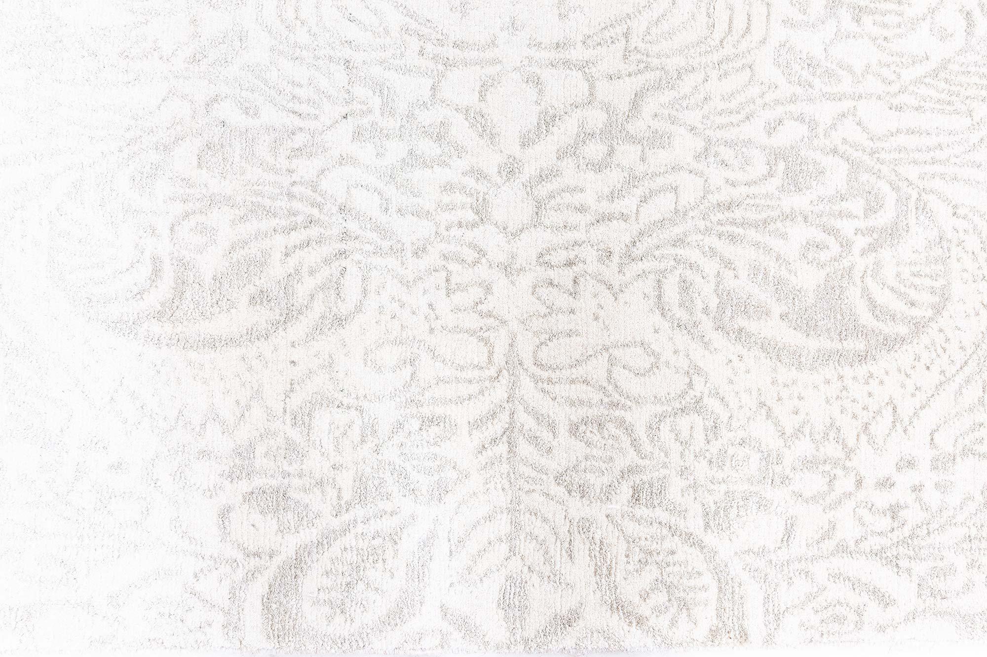 Modern Traditional Inspired Runner by Doris Leslie Blau In New Condition For Sale In New York, NY