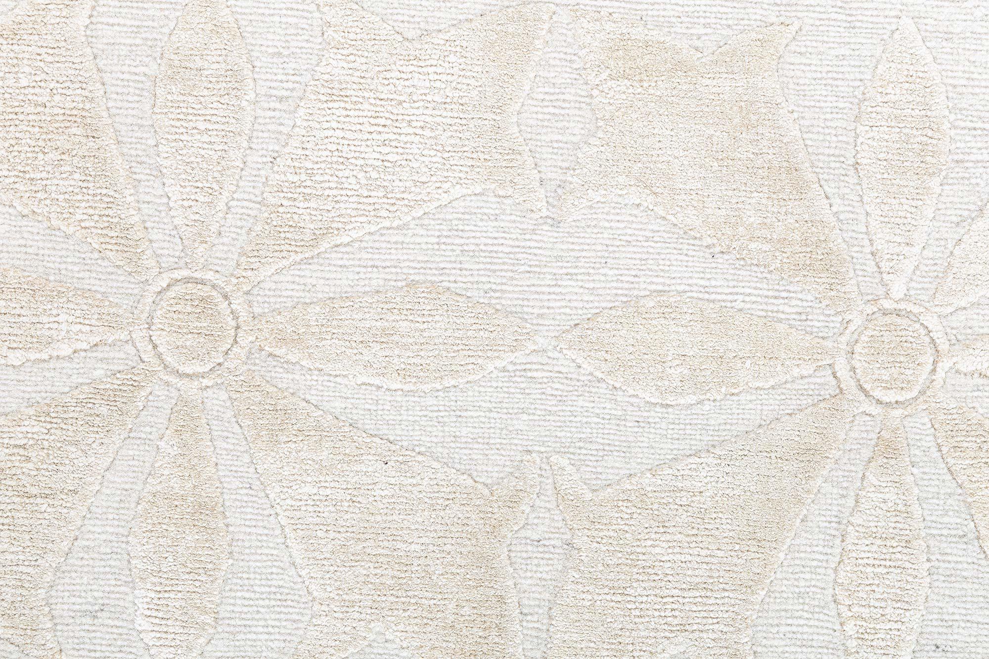 Alfombra moderna de lana y seda de inspiración tradicional de Doris Leslie Blau en venta 1