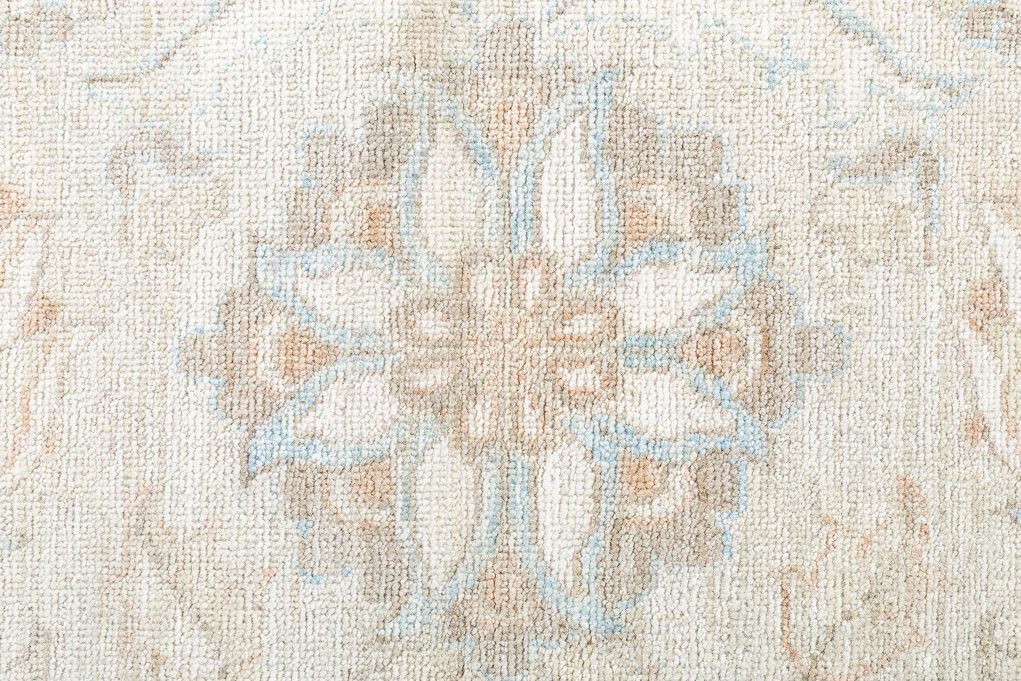 Moderner, orientalisch inspirierter Wollteppich von Doris Leslie Blau im Angebot 3