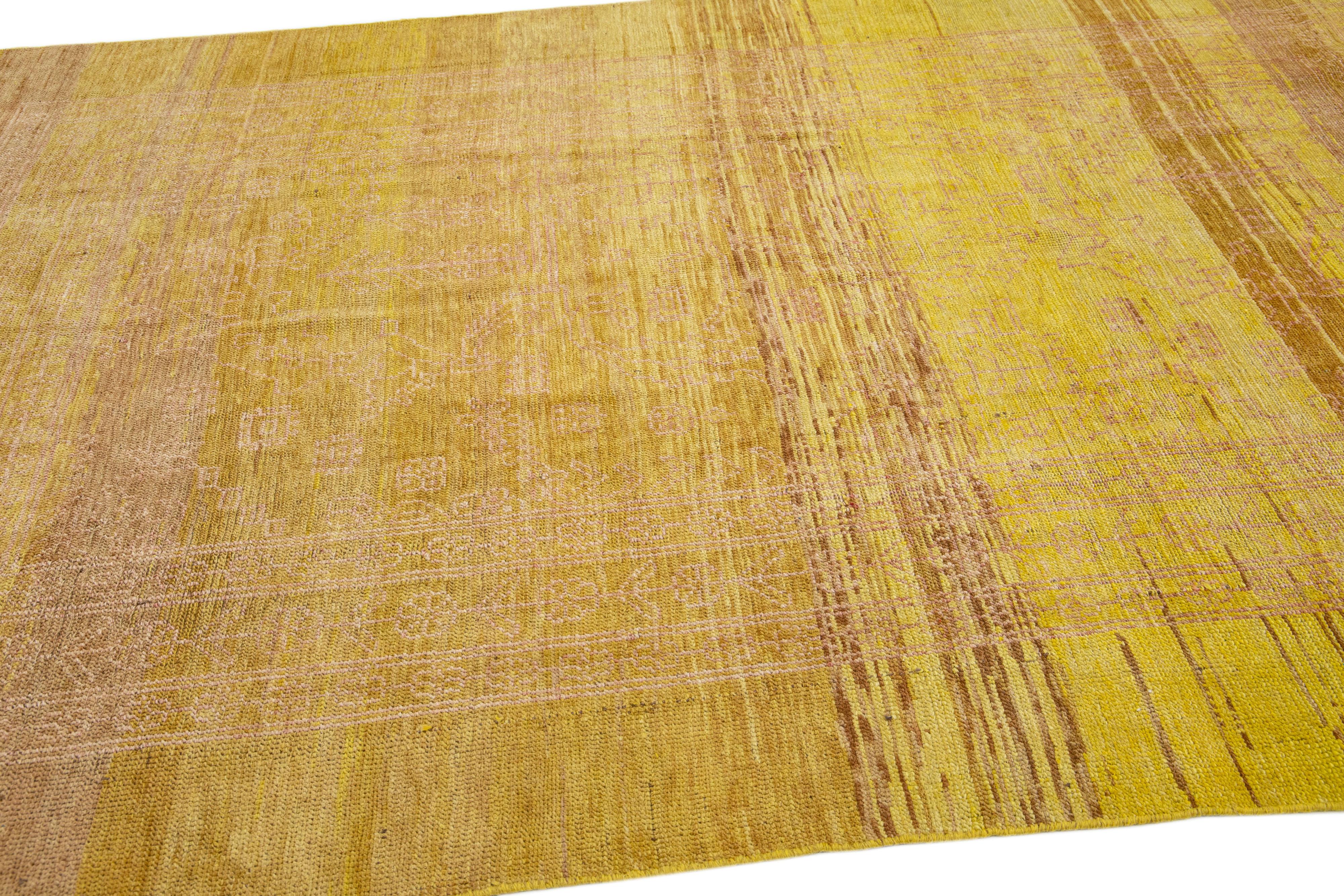 Modern Transitional Handmade Allover Yellow & Brown Wool Rug by Apadana In New Condition For Sale In Norwalk, CT