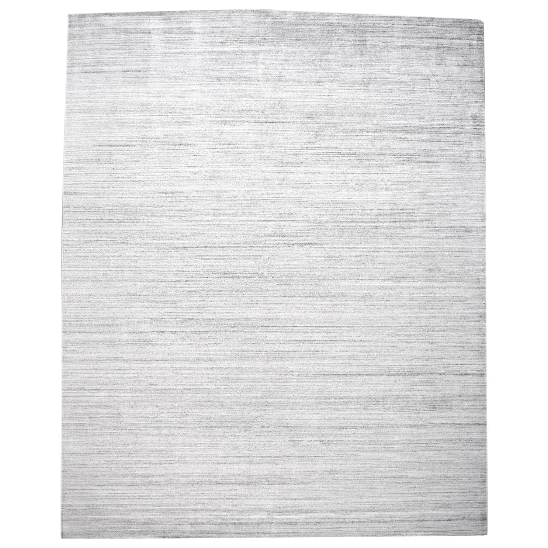 Modern Transitional Solid Gray Rug For Sale