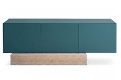 Aparador «Mogg Block» de mármol travertino moderno y lacado mate, RAL 5021
