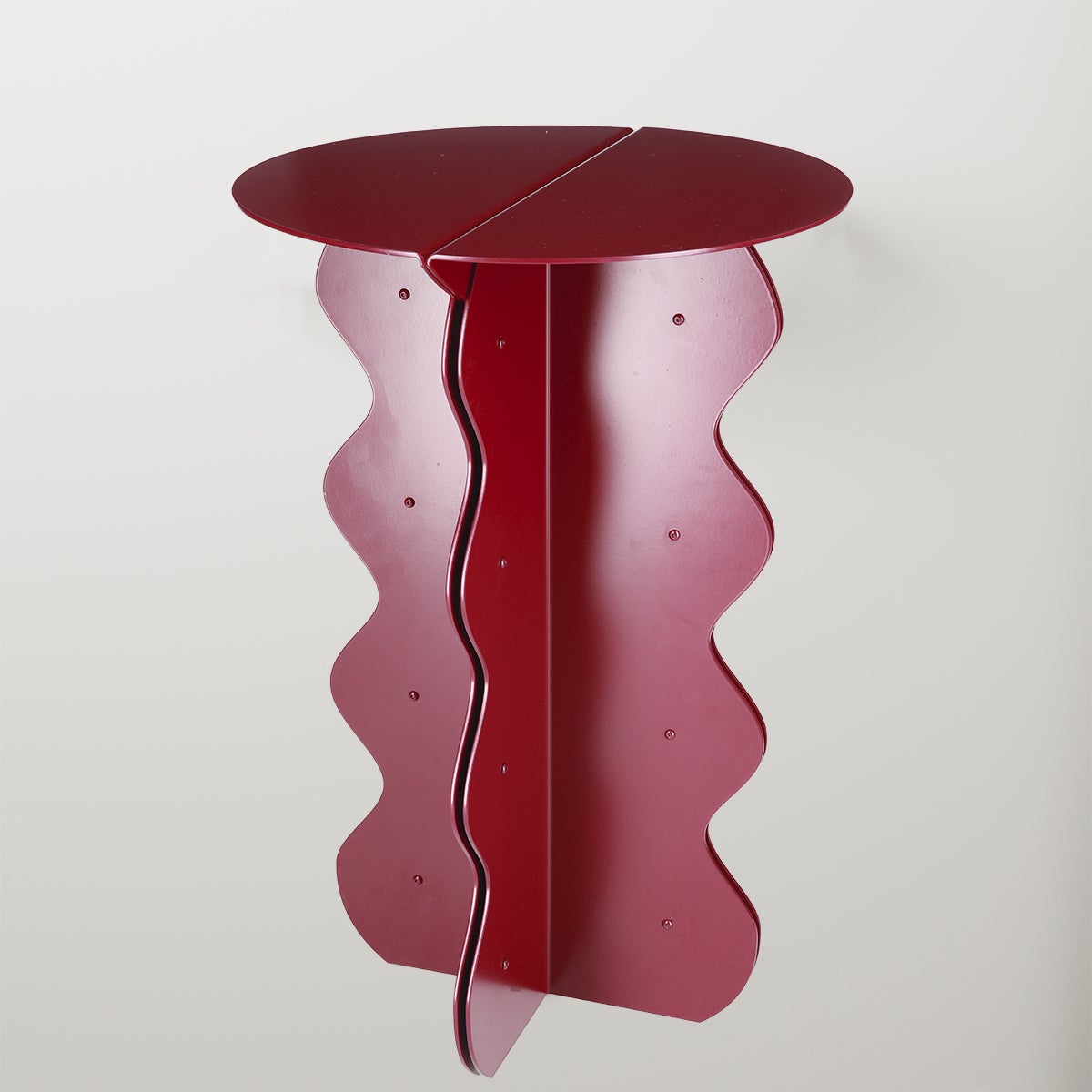 Tavolino rotondo Wave Tavolino moderno in metallo di design in vendita